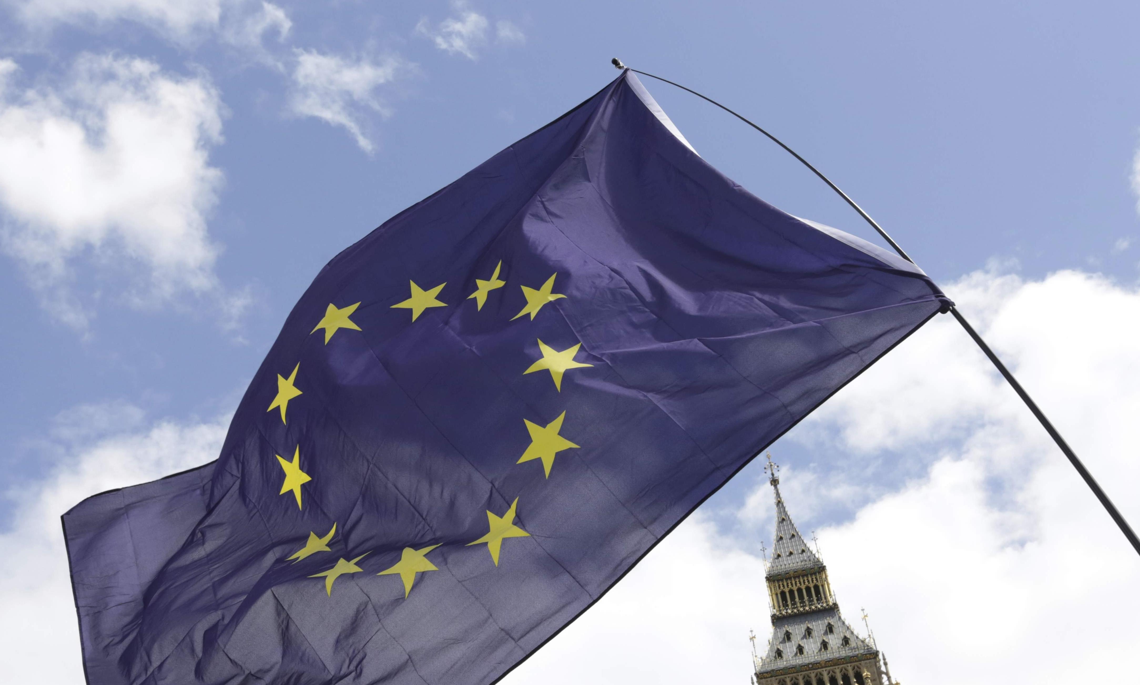 Σε υψηλό έτους οι αποδόσεις των ομολόγων της Ευρωζώνης