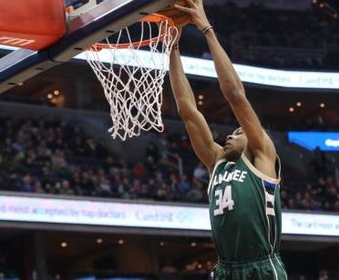 Νταμπλ νταμπλ ο Αντετοκούνμπο, νέα ήττα των Μπακς