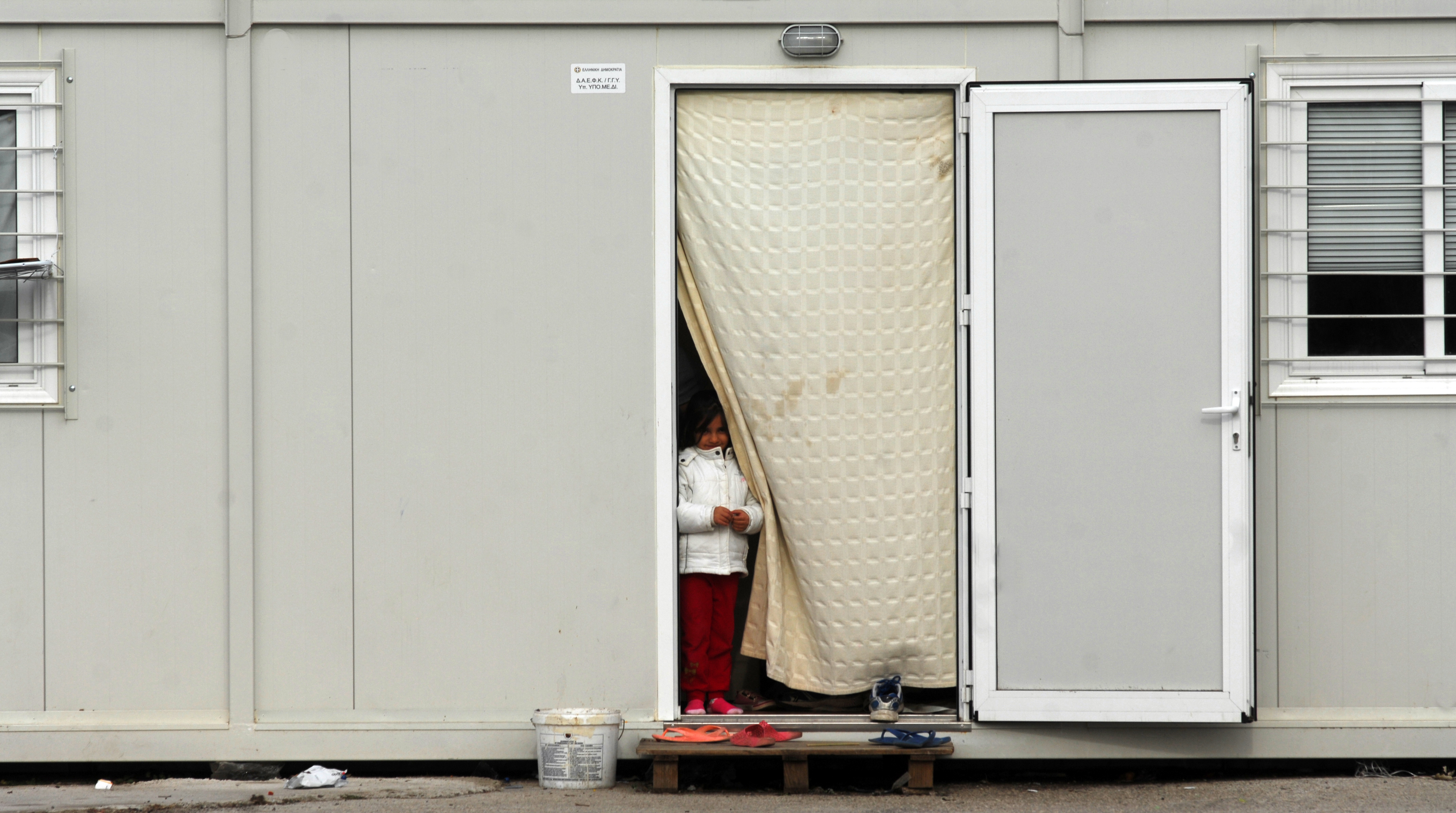 Μουζάλας: Μετρητά αντί συσσιτίου στους πρόσφυγες από τον Μάρτιο