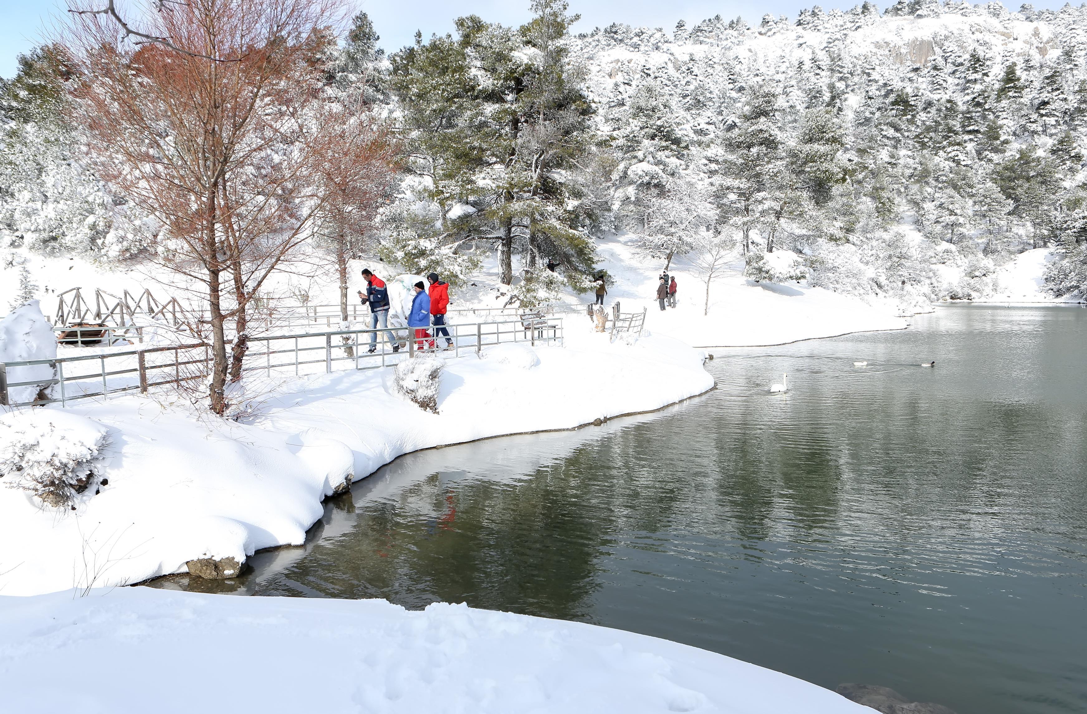 Υποχωρεί σταδιακά η κακοκαιρία σε όλη τη χώρα