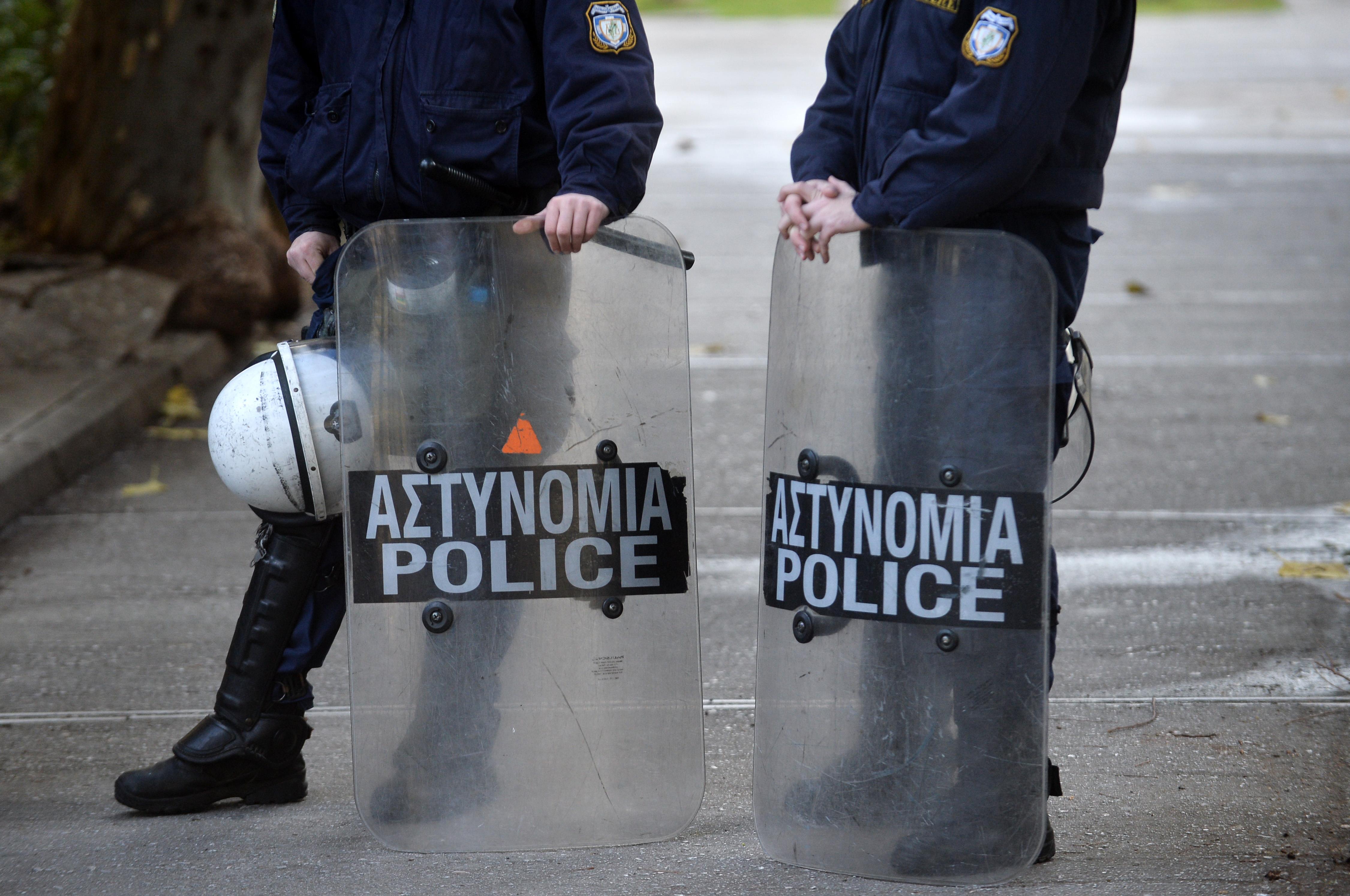 Τι απαντά η Εισαγελία για τον 6χρονο γιο της Πόλας Ρούπα