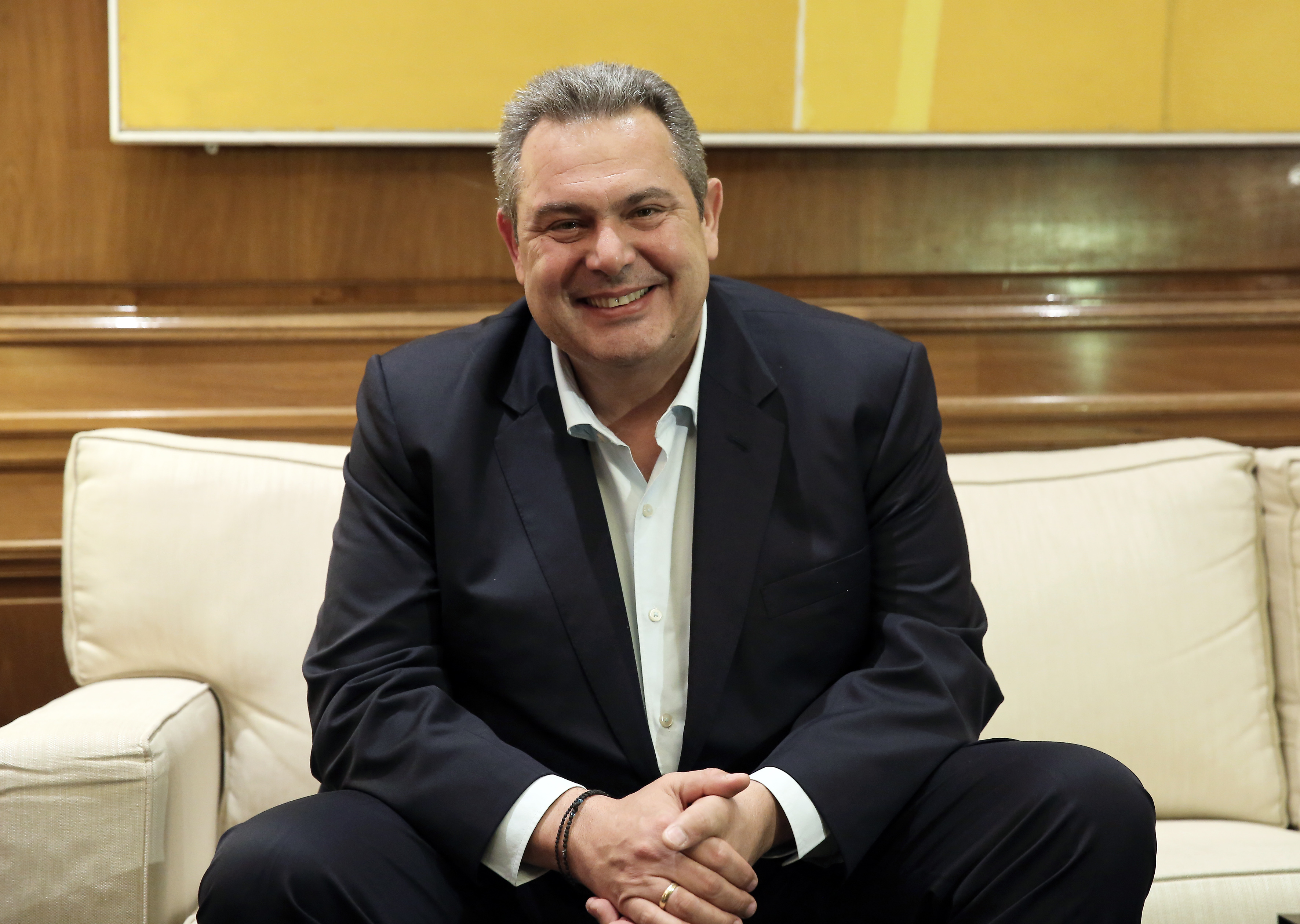 ΥΕΘΑ: Κανένα πάγωμα στο μισθολόγιο των Ενόπλων Δυνάμεων