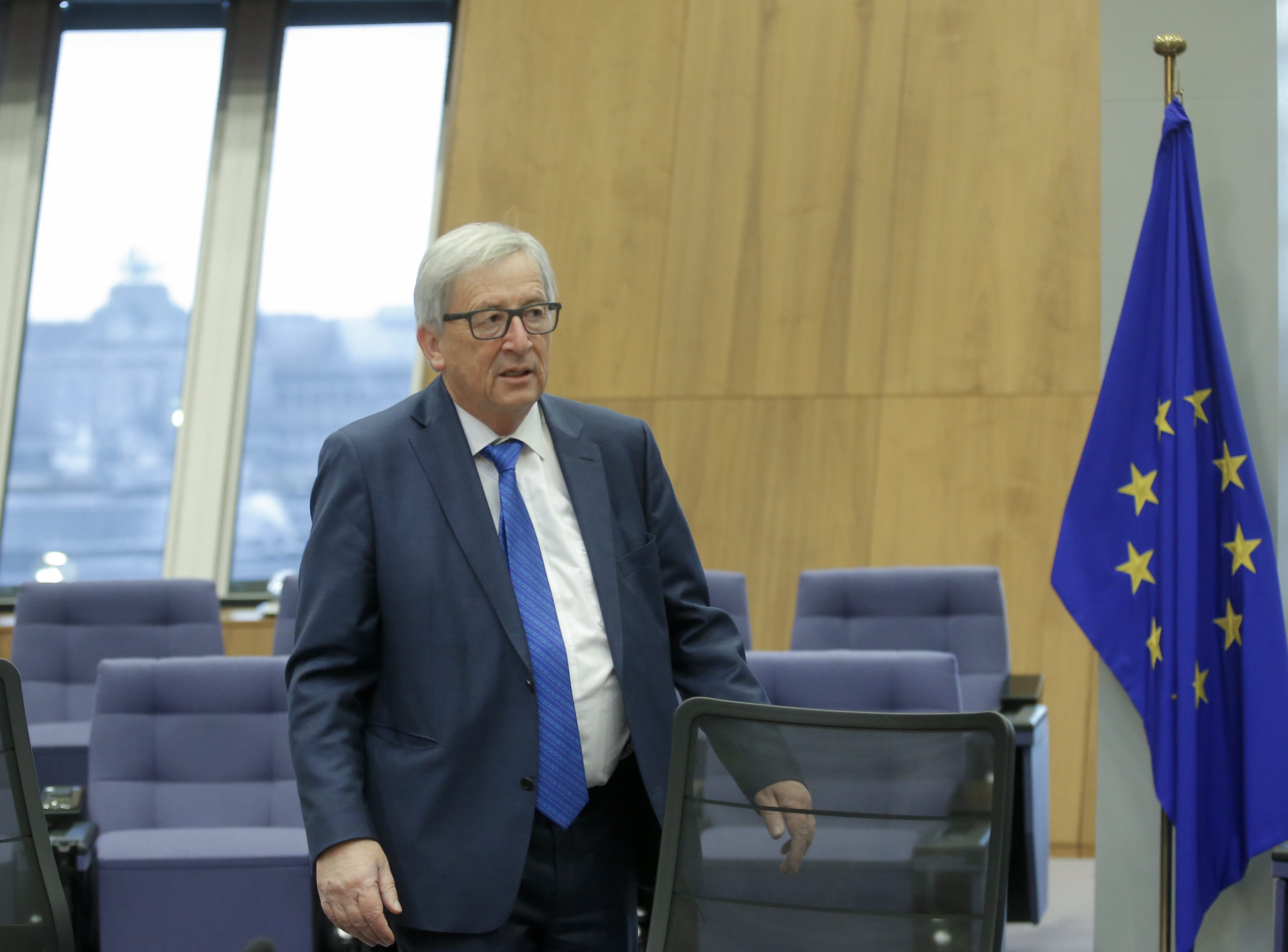 Κομισιόν: Συνεχίζουμε να εργαζόμαστε για συμμετοχή του ΔΝΤ στην Ελλάδα