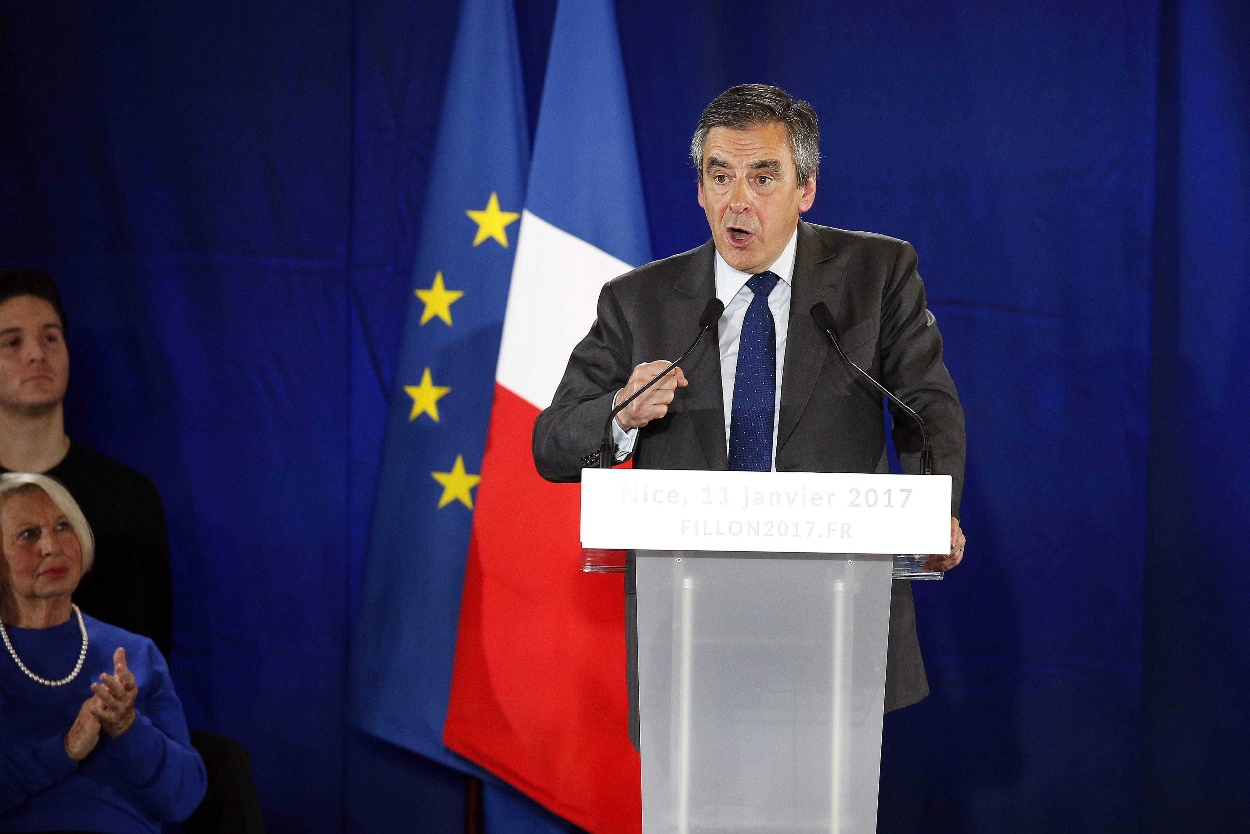 Ο Φιγιόν τάσσεται υπέρ μιας «ευρωπαϊκής αμυντικής συμμαχίας»