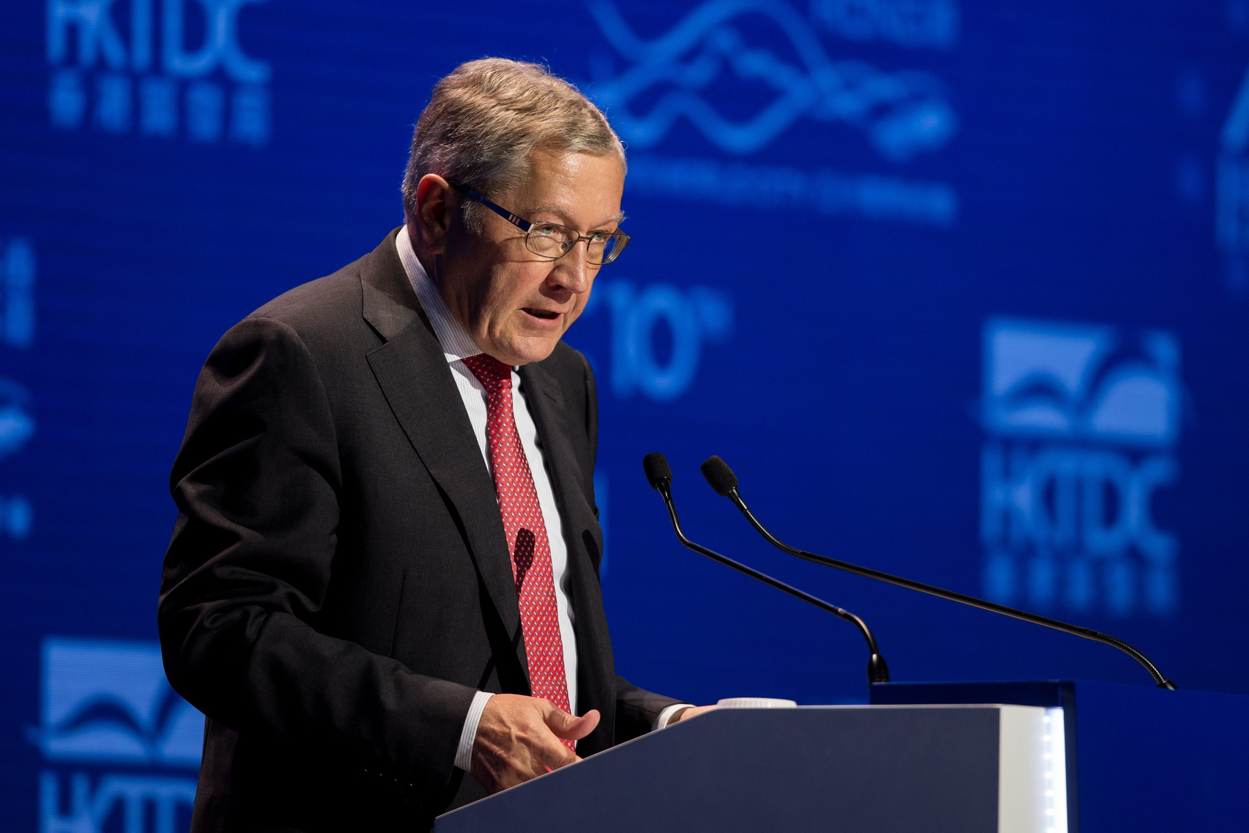 Ρέγκλινγκ: Η Ελλάδα είναι ειδική περίπτωση