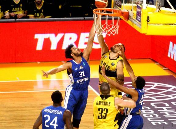 Ο Άρης «πλήρωσε» την… ΑΕΚ με ήττα από Σκαϊλάινερς