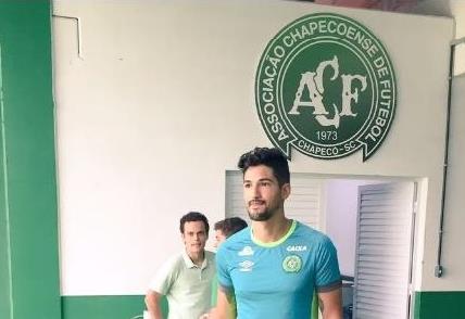 Συγκινητική απόφαση από Τούλιο ντε Μέλο για Σαπεκοένζε!