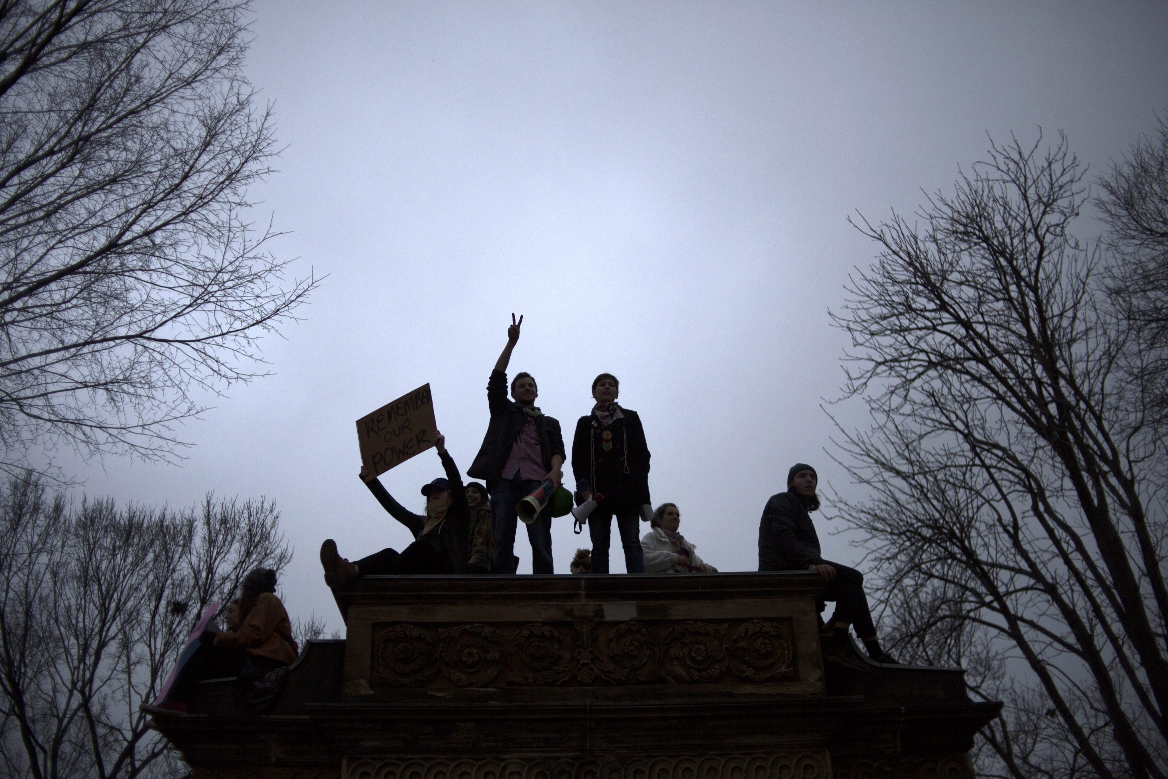 Τραμπ για διαδηλωτές: Γιατί δεν πήγαν να ψηφίσουν;