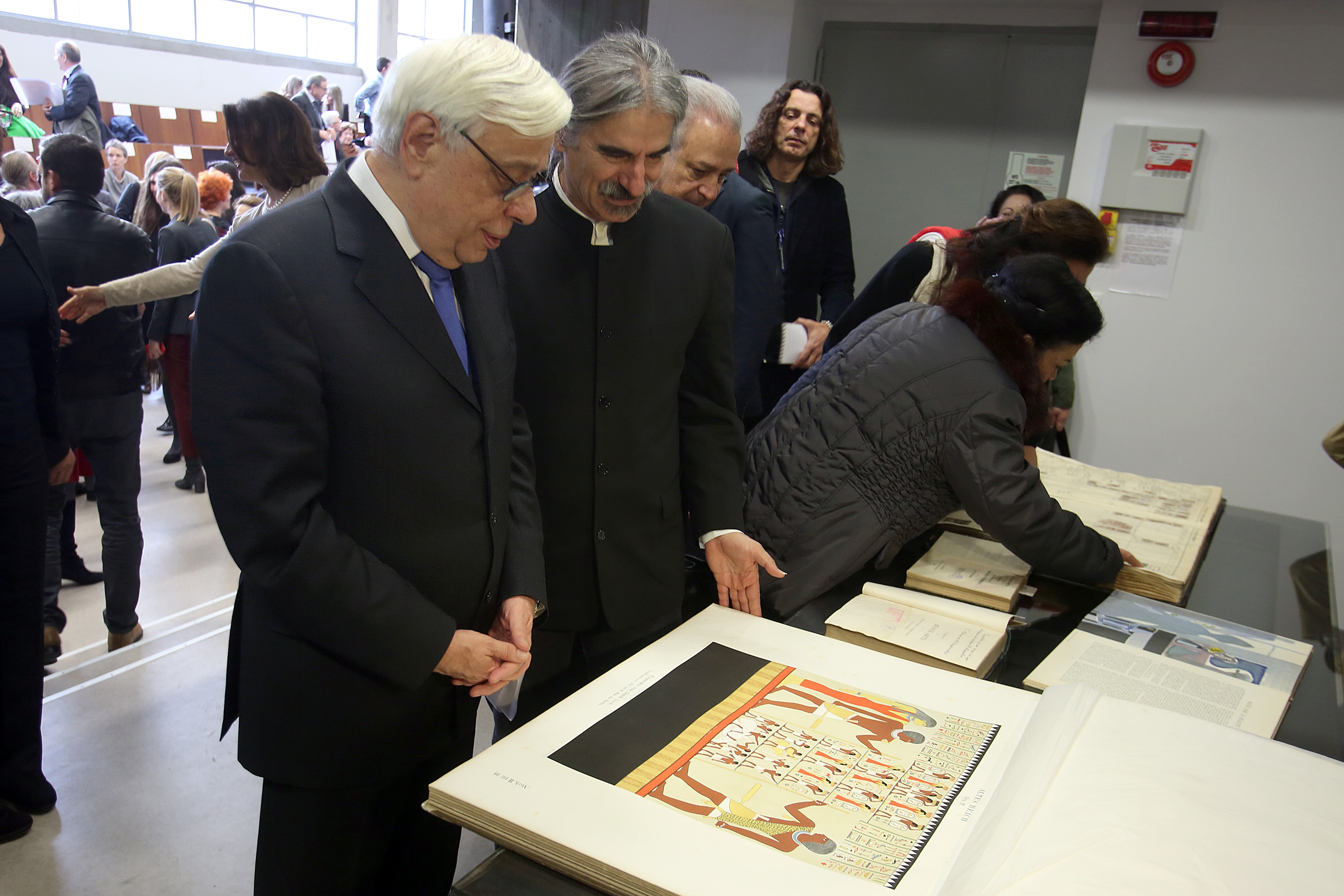 Τη Βιβλιοθήκη της ΑΣΚΤ εγκαινίασε ο Πρόεδρος της Δημοκρατίας