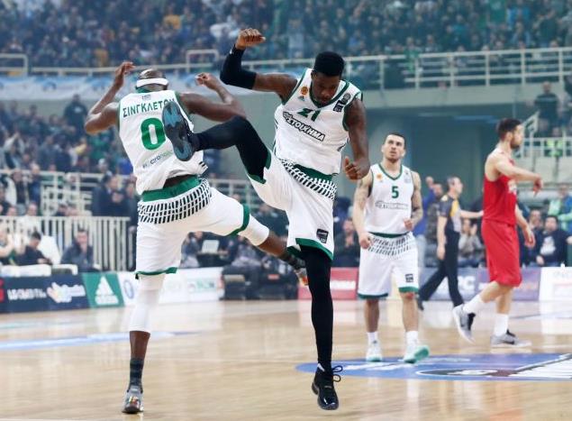 Ο Παναθηναϊκός το ντέρμπι, ο Ολυμπιακός βγήκε σε… επίσχεση