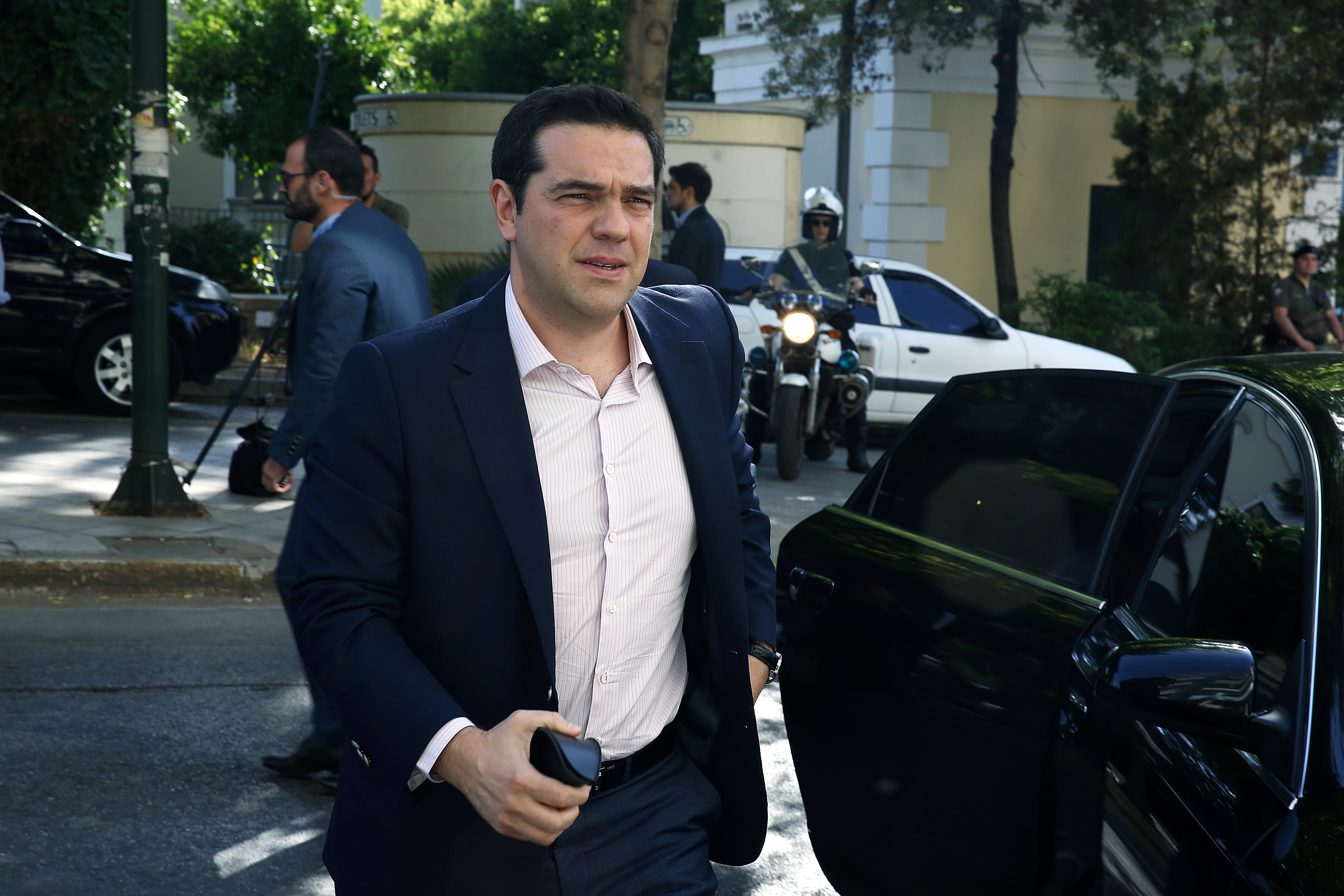 Τσίπρας: Η αβεβαιότητα θα τελειώσει