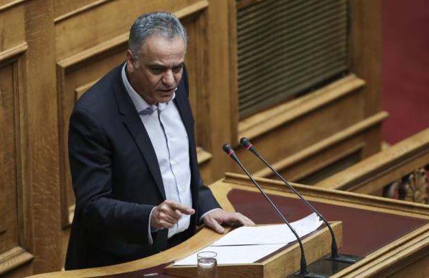 Σκουρλέτης: Δεν προαναγγέλλουμε μονιμοποιήσεις συμβασιούχων