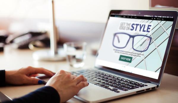 Πόσο ασφαλή είναι τα γυαλιά οράσεως που αγοράζονται από το διαδίκτυο;