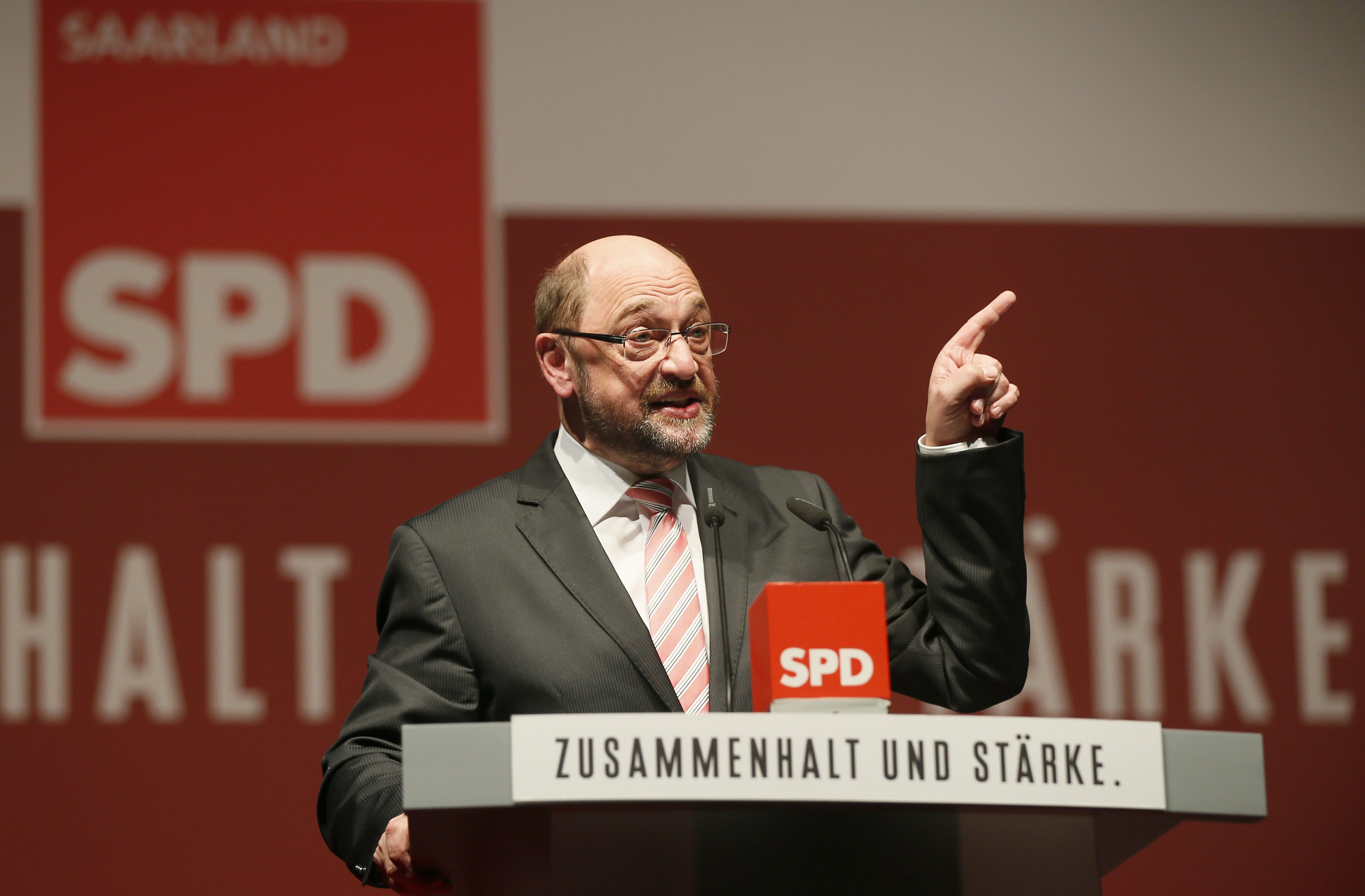 Ο Σουλτς δίνει φτερά στο SPD, φέρνοντας μέχρι και φάντασμα άλλης κυβέρνησης