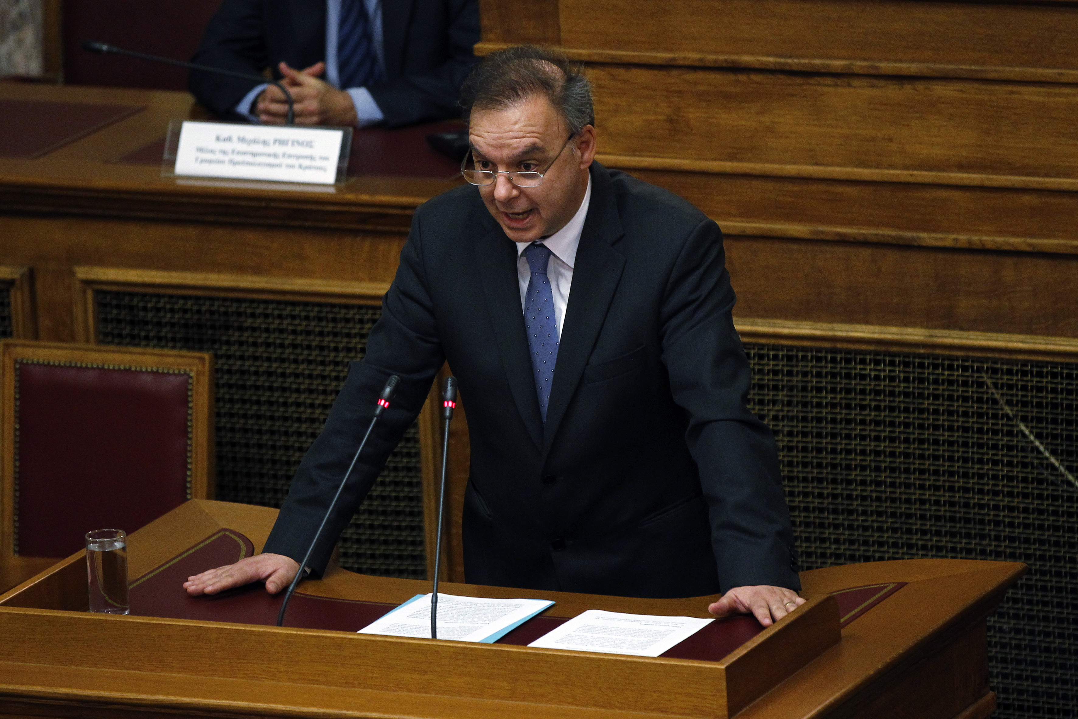 Λιαργκόβας: Εξίσωση με τουλάχιστον πέντε αγνώστους η τελική συμφωνία