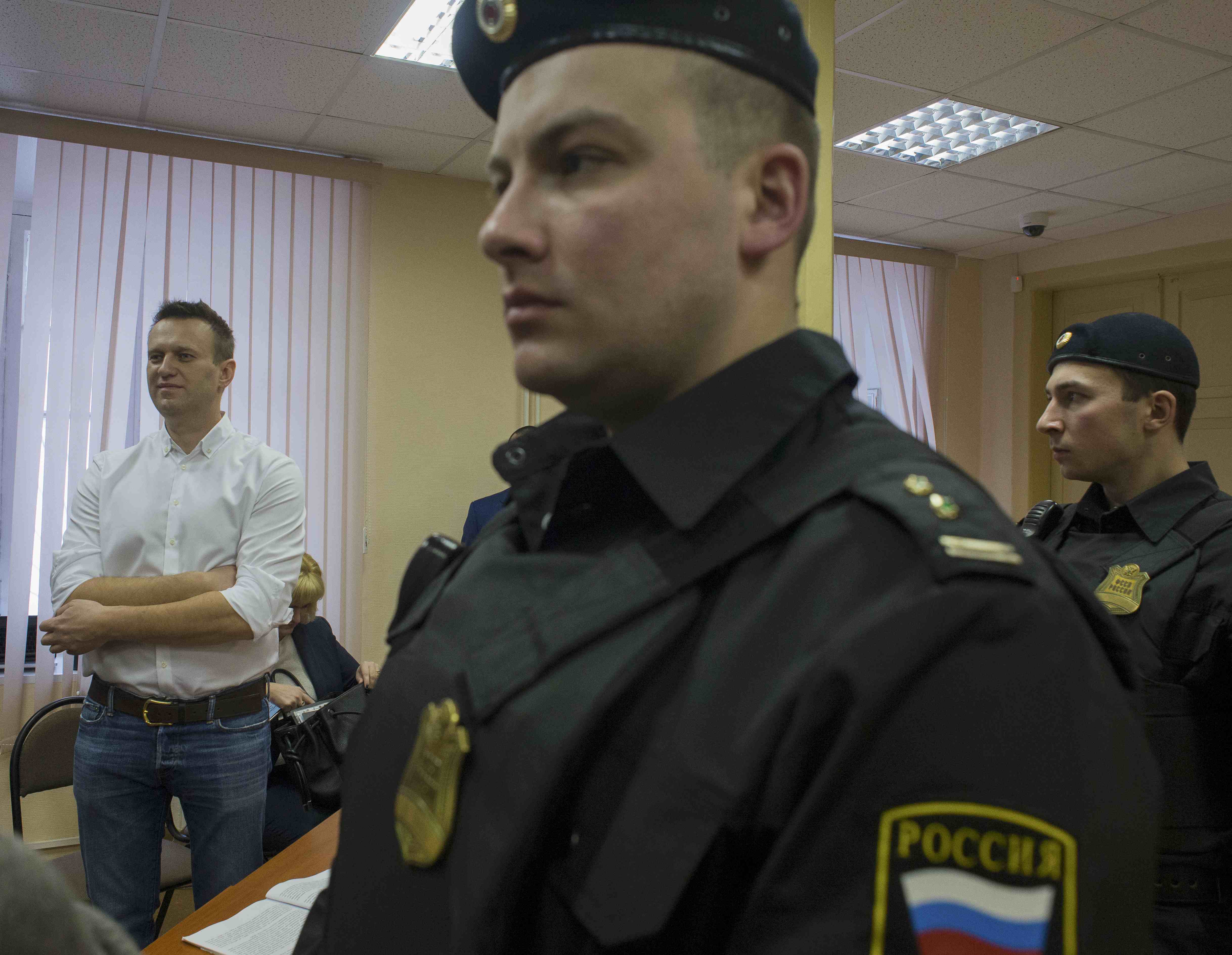 Σε φυλάκιση πέντε χρόνων με αναστολή καταδικάστηκε ο Ναβάλνι