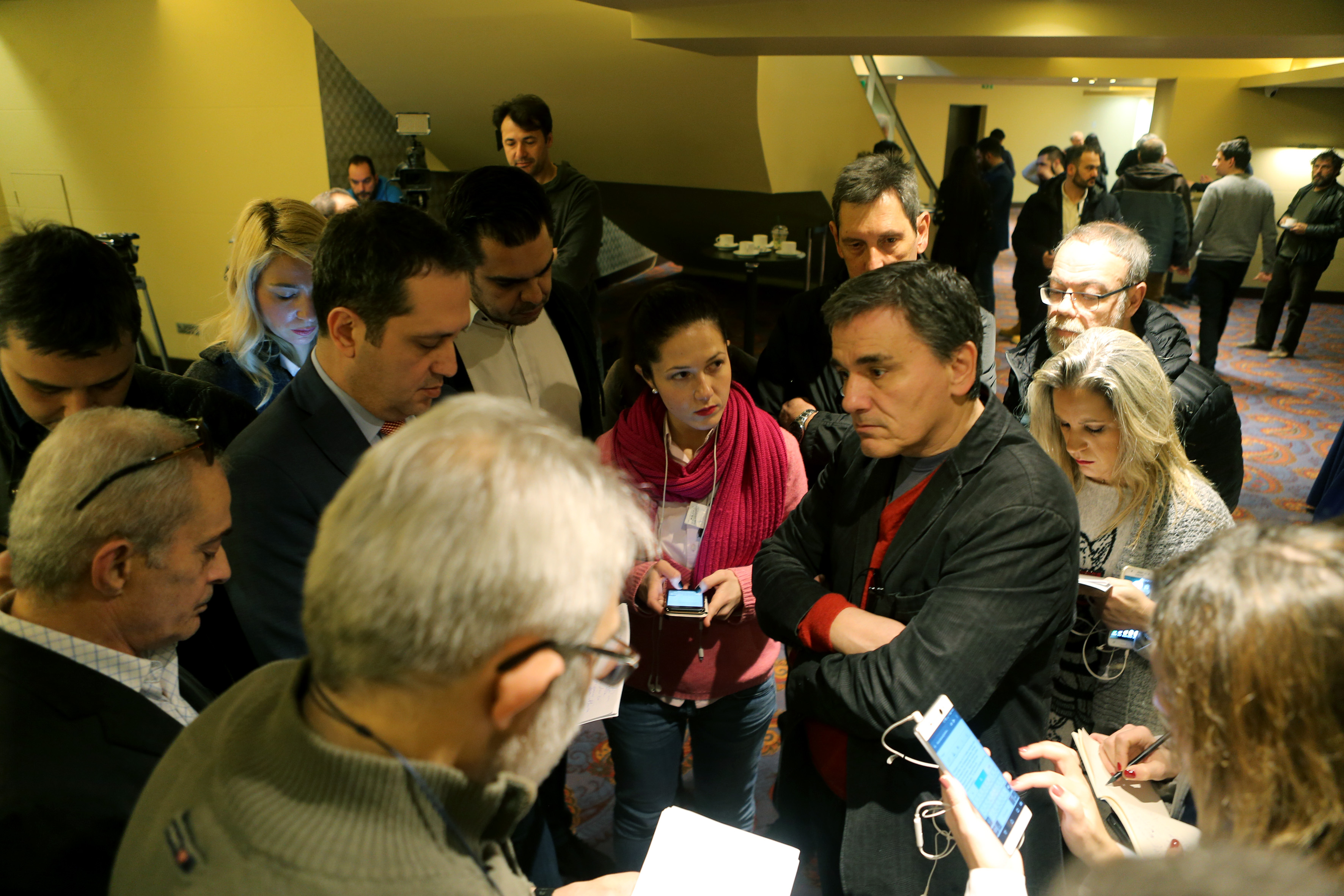 Βολές Τσακαλώτου κατά ΔΝΤ από την ΚΕ του ΣΥΡΙΖΑ