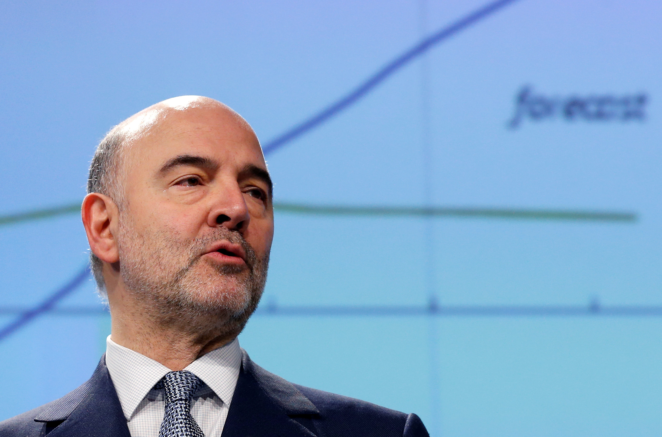 Κομισιόν: Η επίσκεψη Μοσκοβισί δεν συνδέεται με την αποστολή των θεσμών