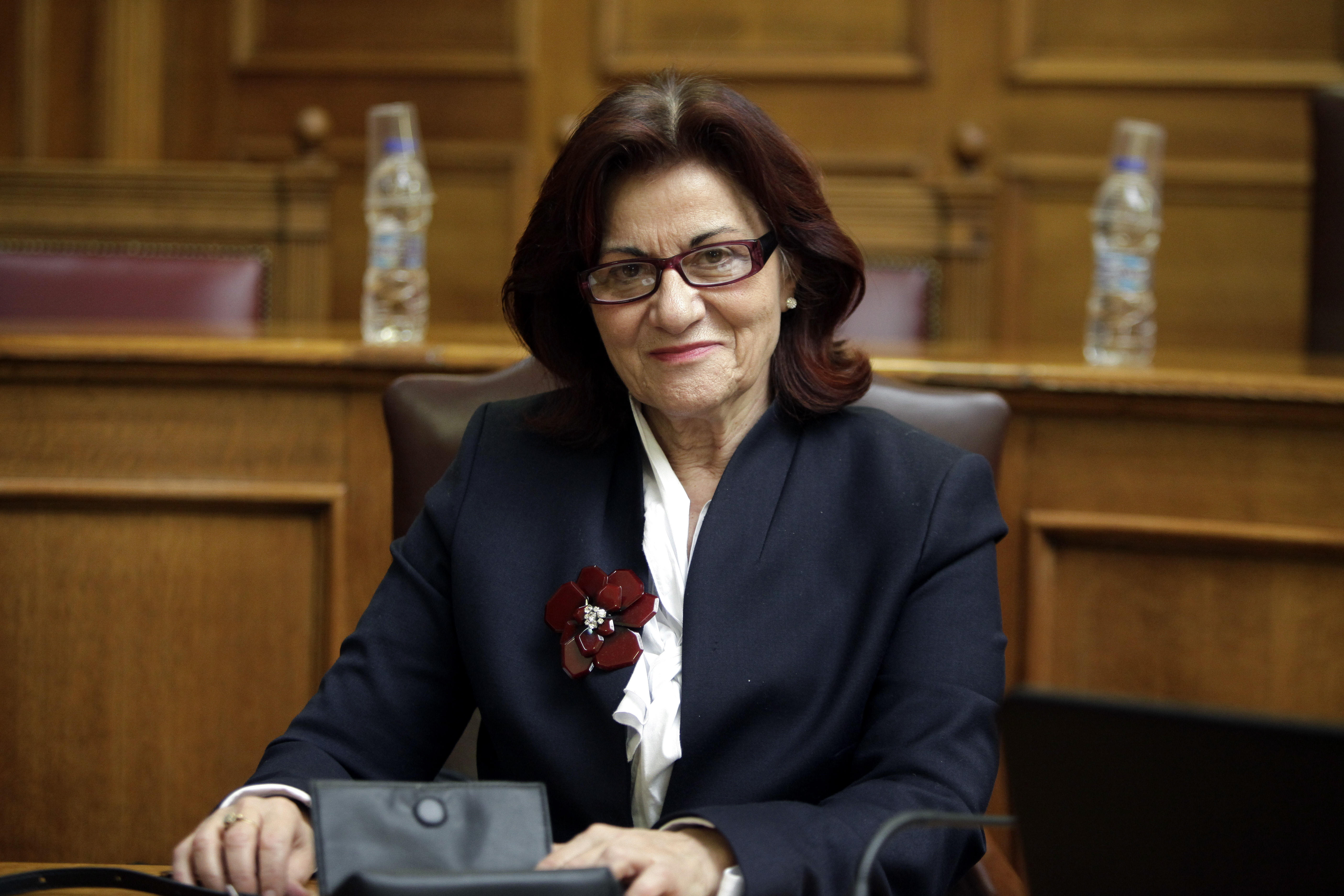 Κόντρα στη Βουλή για τις απευθείας αναθέσεις των «Σχολικών Γευμάτων»