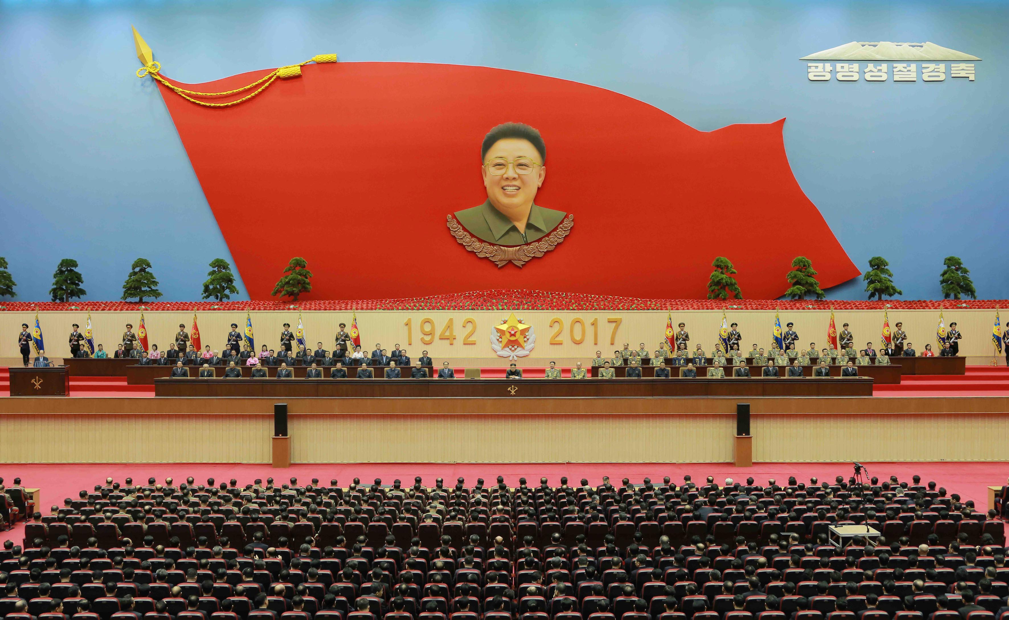 Μέσα σε 20 λεπτά πέθανε ο αδελφός του Κιμ – ασφαλές κηρύχθηκε το αεροδρόμιο