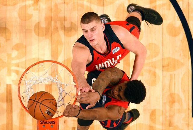 Το υπερθέαμα ξεκίνησε: Οι ξένοι rookies επικράτησαν των Αμερικάνων