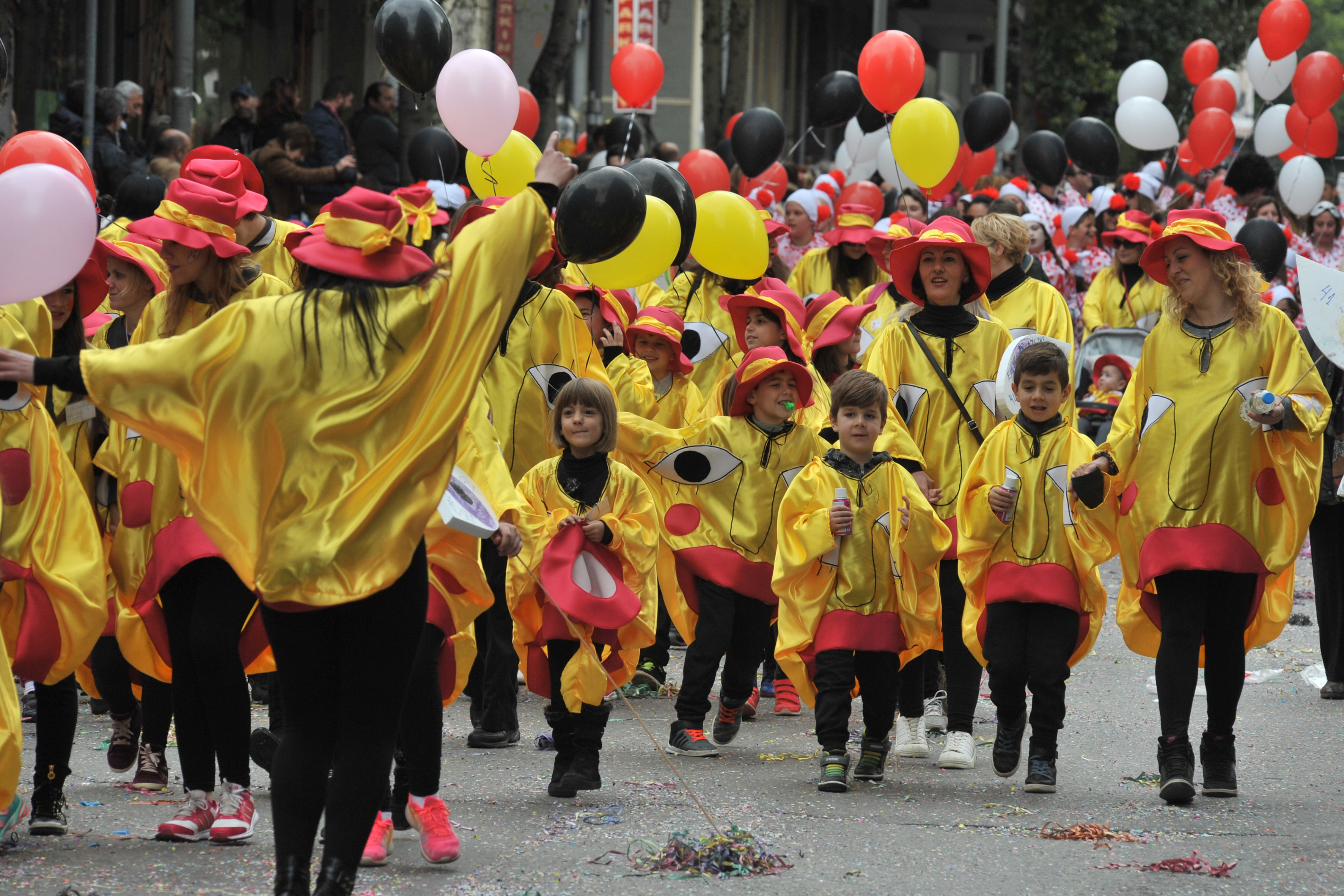 Έκλεψε τις εντυπώσεις η παρέλαση των μικρών καρναβαλιστών στην Πάτρα