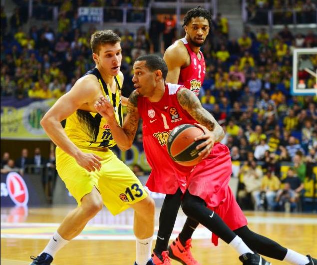 Έχασε το ματς, κράτησε τη διαφορά ο Ολυμπιακός