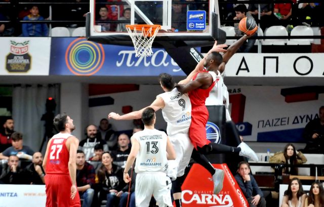 Εύκολα ο ΟΣΦΠ στην Πάτρα, δύσκολα o ΠΑΟ στη Ρόδο