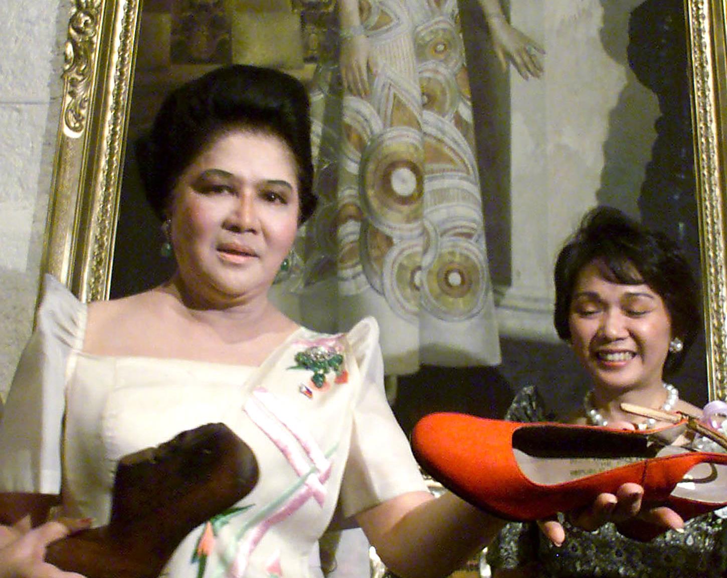 Η Ιμέλντα Μάρκος έχασε τη δικαστική μάχη για την επιστροφή των κοσμημάτων