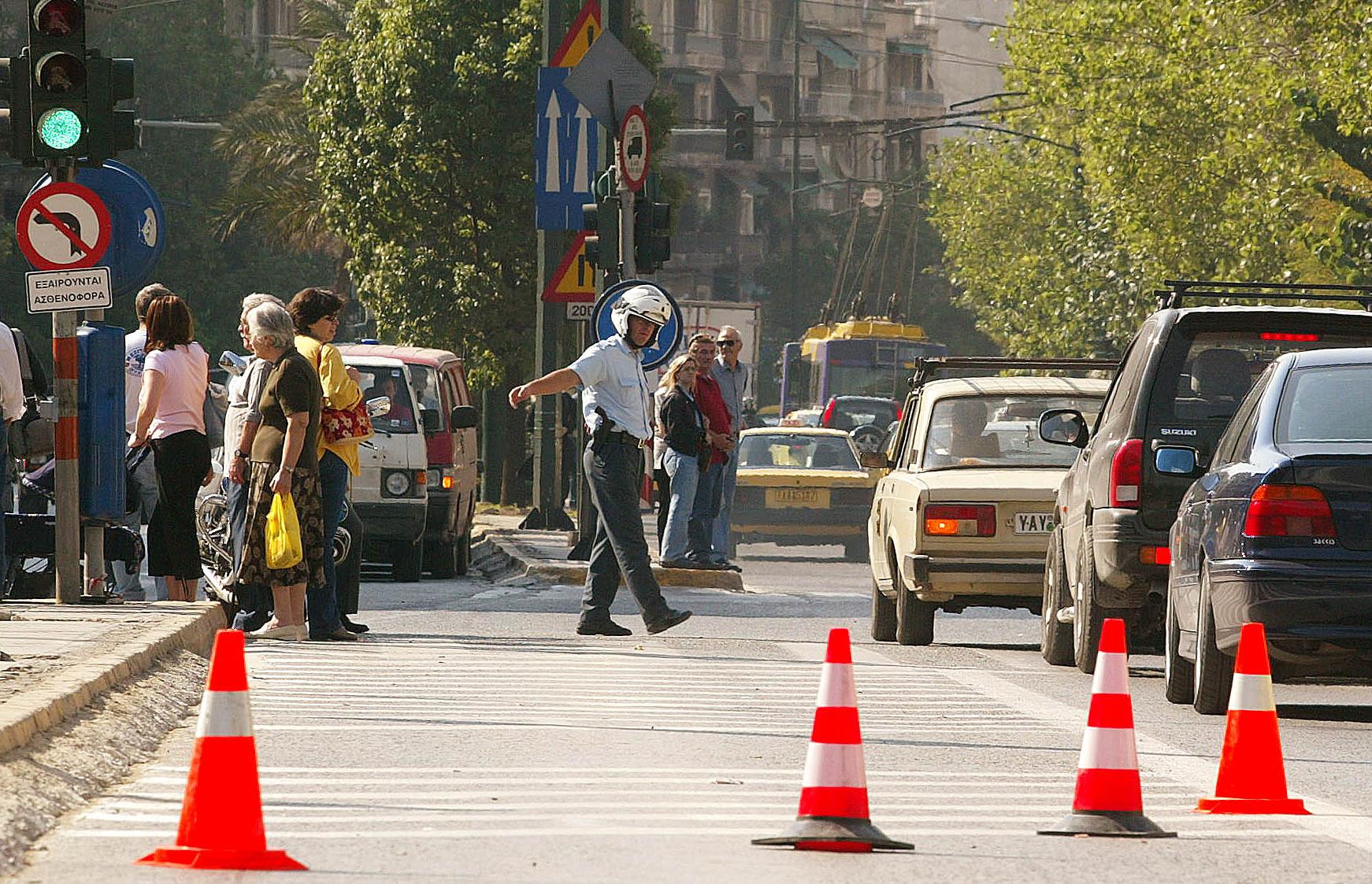 Μείωση κατά 35% στα θανατηφόρα τροχαία την περίοδο 2010-2016