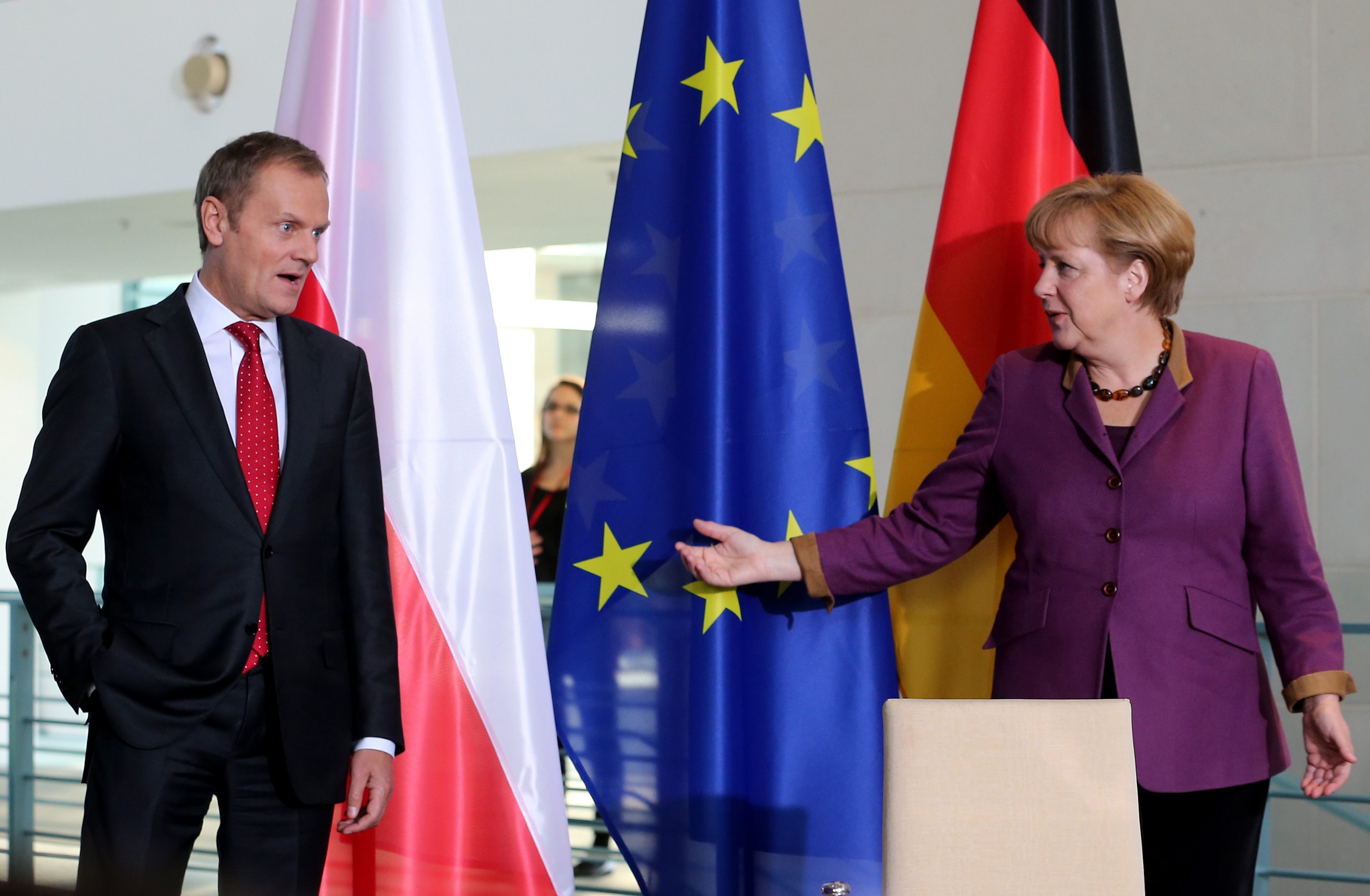 Ντόναλντ Τουσκ στην προεδρία του Συμβουλίου θέλει η Μέρκελ