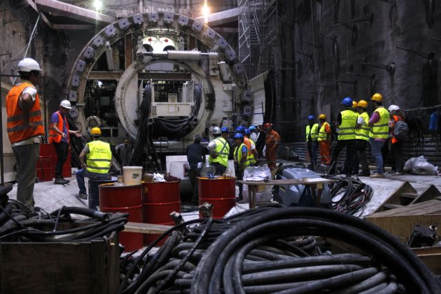 Στα Μανιάτικα φτάνει ο μετροπόντικας