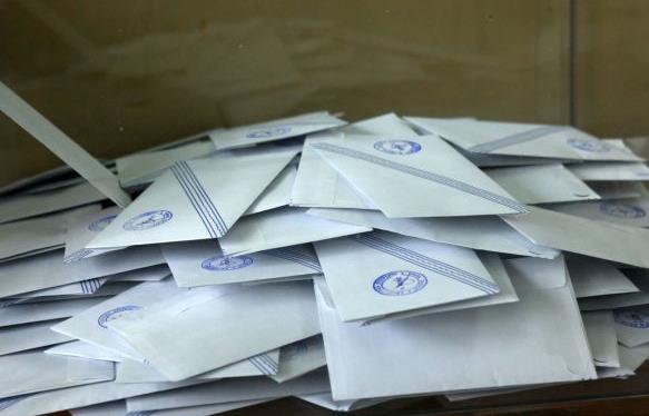 Στο 14% η διαφορά της ΝΔ από τον ΣΥΡΙΖΑ, σύμφωνα με νέα έρευνα