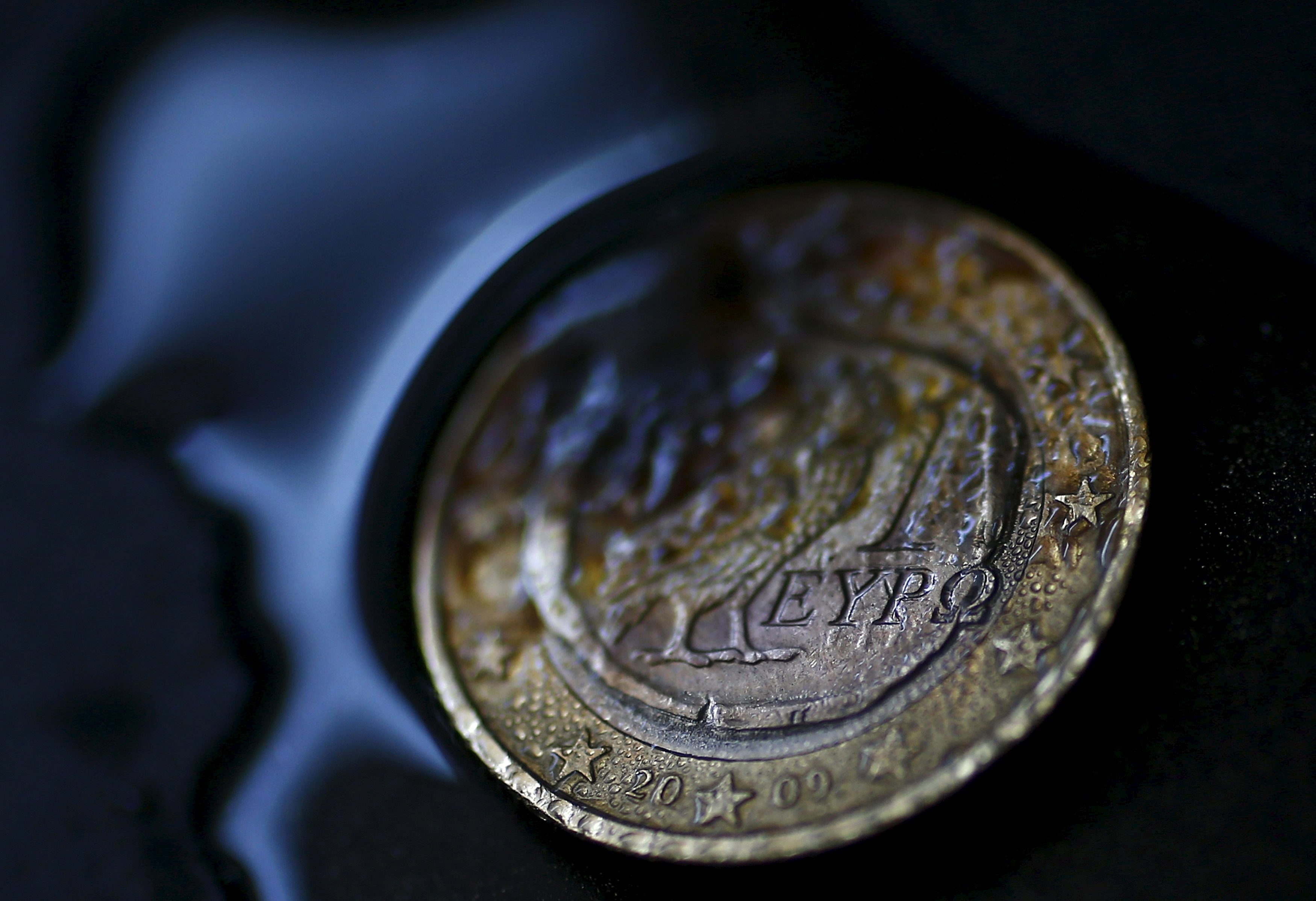 Αρνητικός ρόλος της Ελλάδας σε σενάρια διάλυσης ή διάσωσης του ευρώ