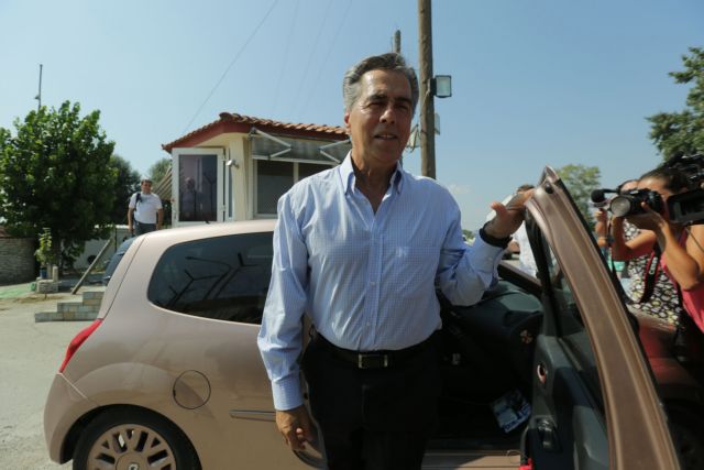 Παπαγεωργόπουλος: Αποδέχομαι την πολιτική ευθύνη για την κακοδιαχείριση