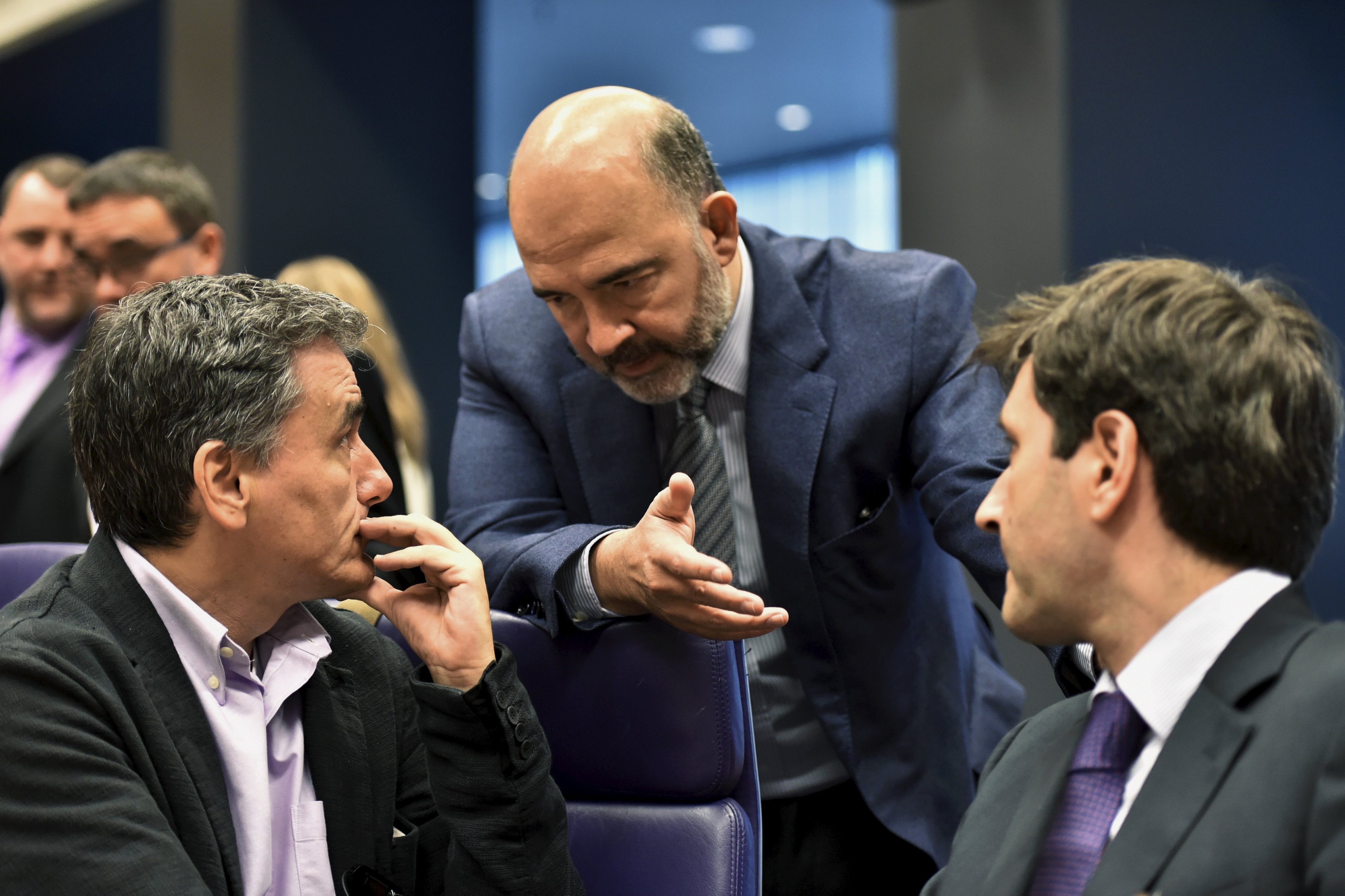 Αξιολόγηση: Σύγκλιση σε οδυνηρά μέτρα, «αγκάθι» το εργασιακό