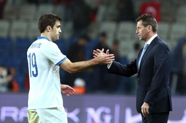 Ο Σκίμπε «βλέπει» Σωκράτη – Μήτρογλου και μετά ΑΕΚ – ΠΑΟΚ