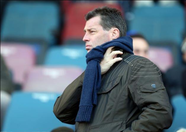 Γυρίζει τα γήπεδα για να… σκανάρει τους διεθνείς ο Σκίμπε