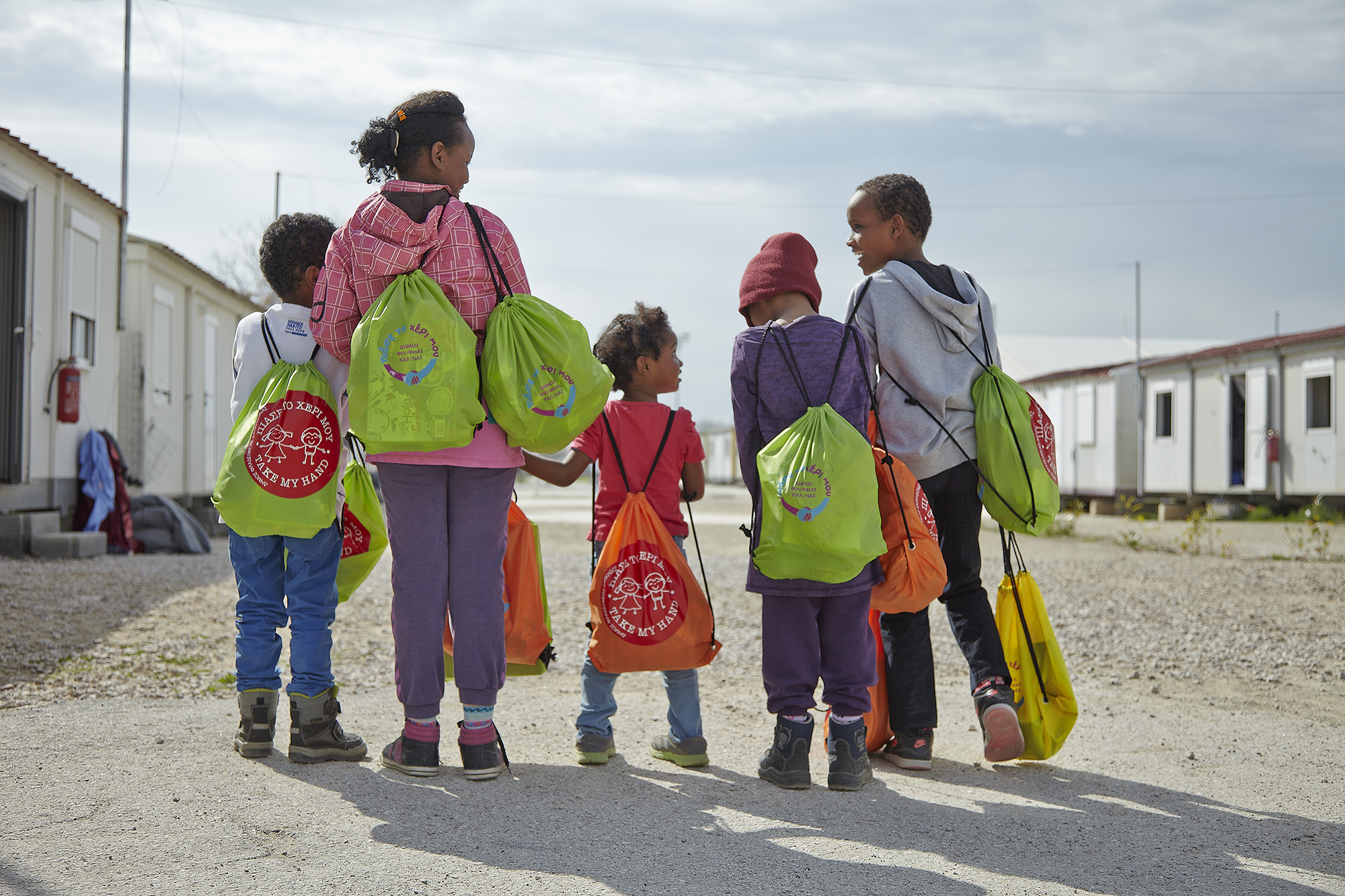 Ξεχωριστές ιστορίες: Πάνω από 2.000 προσφυγόπουλα στα ελληνικά σχολεία