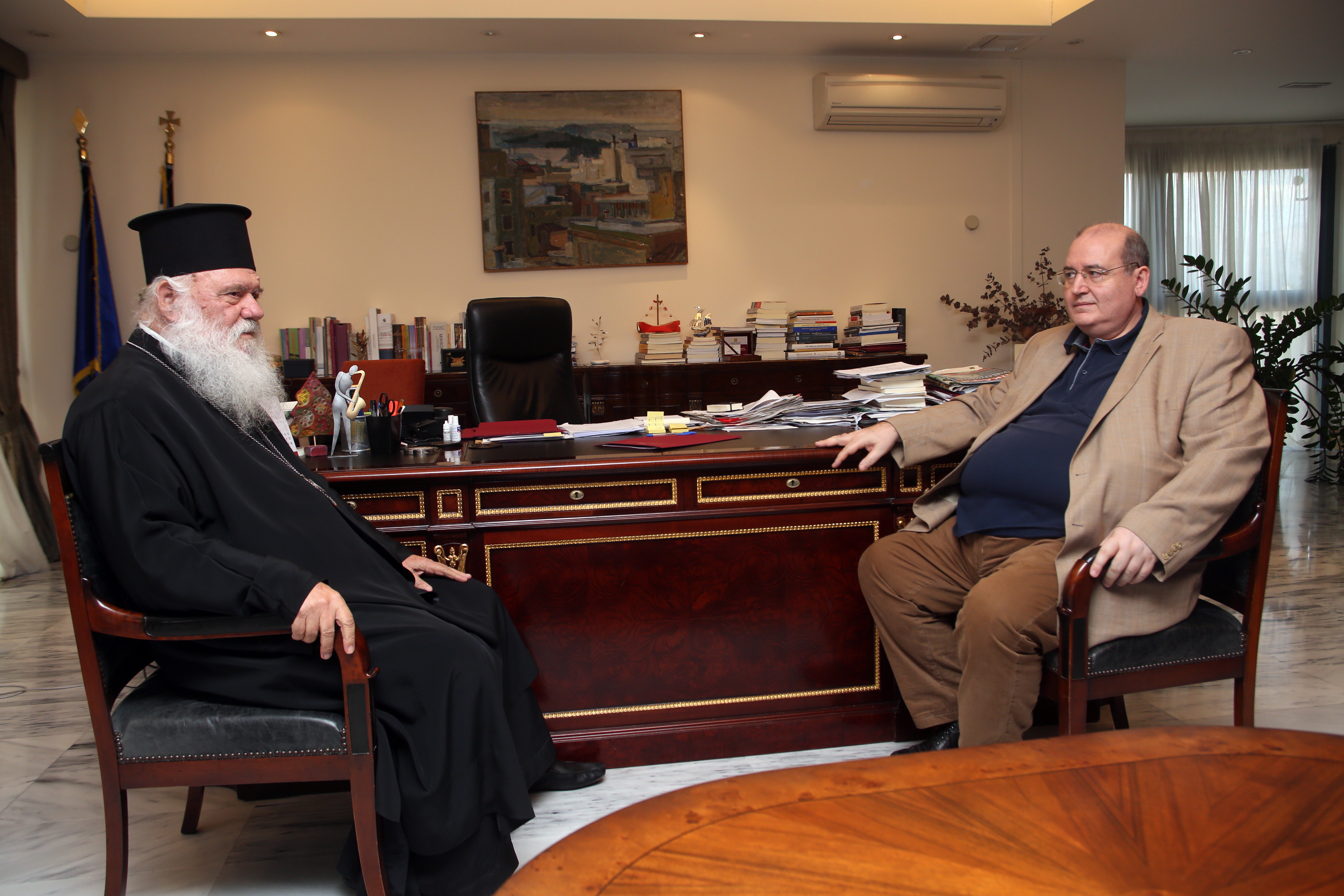 Ιερώνυμος: Αγαπώ τον Νίκο Φίλη