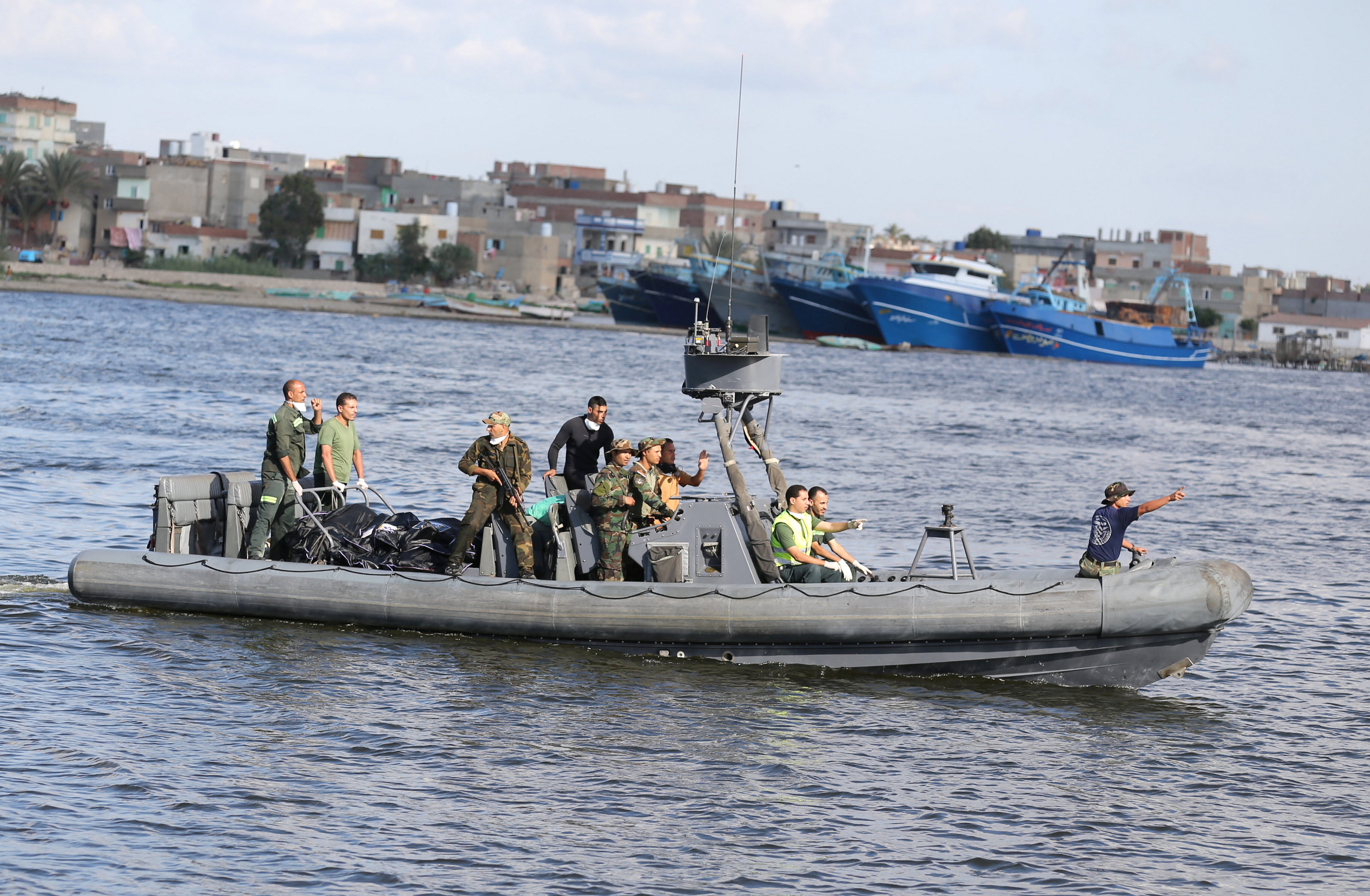 Αιγυπτιακό δικαστήριο καταδίκασε 56 άτομα για πολύνεκρο ναυάγιο