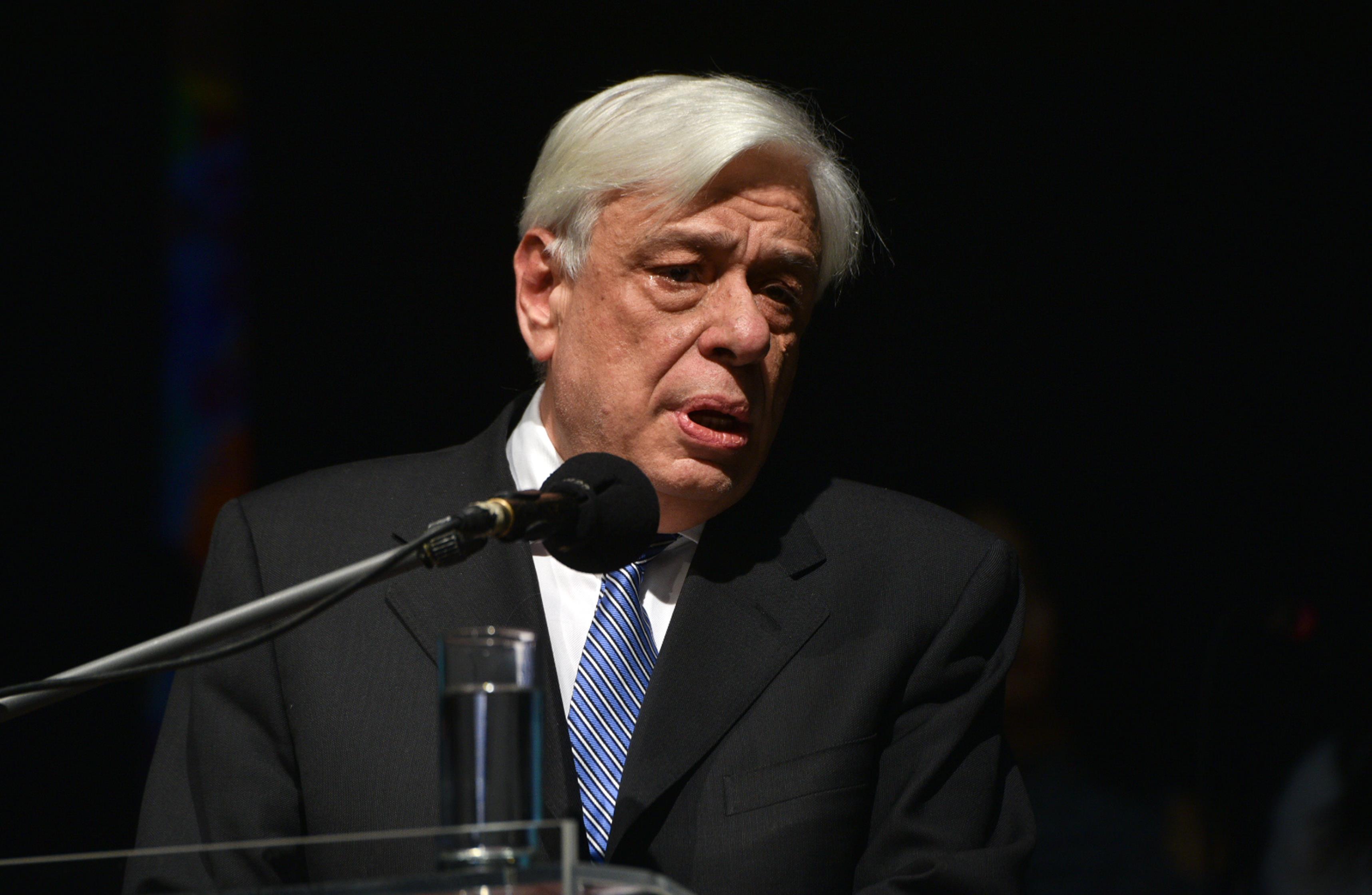 Παυλόπουλος: Θα υπερασπιστούμε την εδαφική μας ακεραιότητα