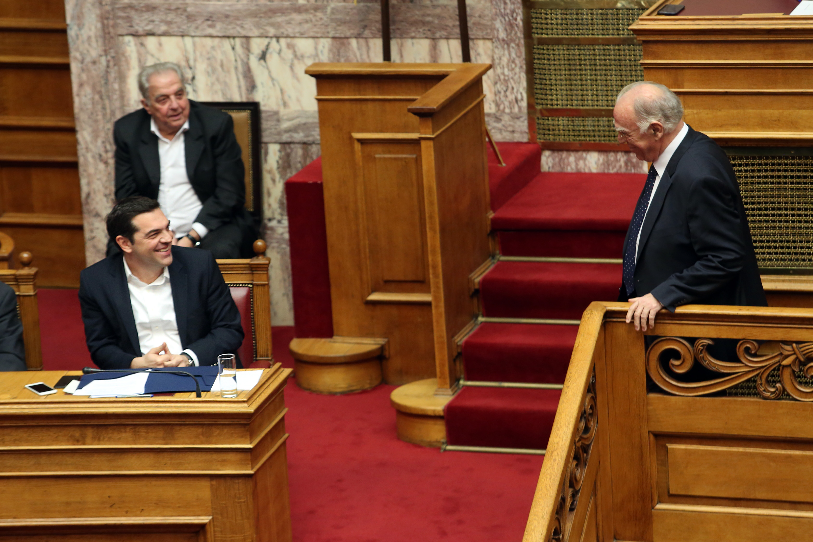 Για την κατάσταση στην Υγεία απαντά ο Τσίπρας στη Βουλή