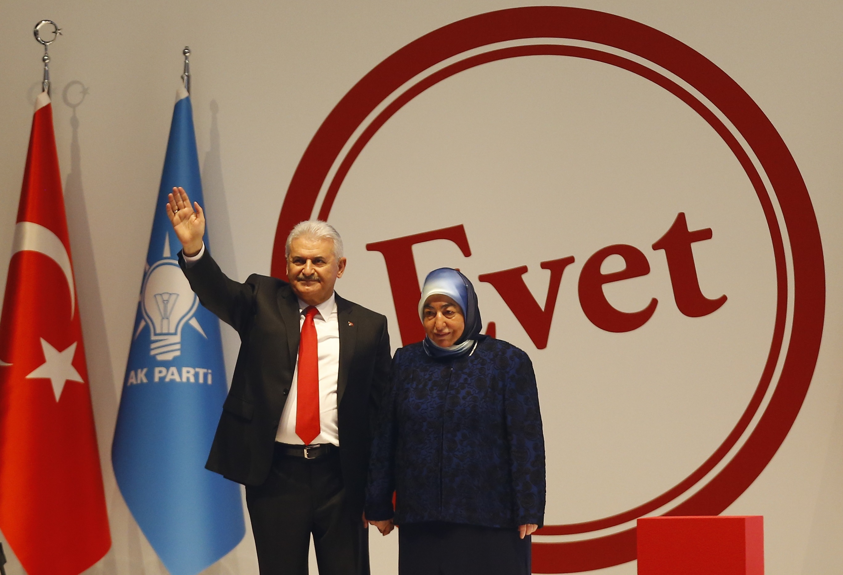 Μαθήματα Δημοκρατίας παραδίδει στην ΕΕ η Τουρκία για το «ολλανδικό»