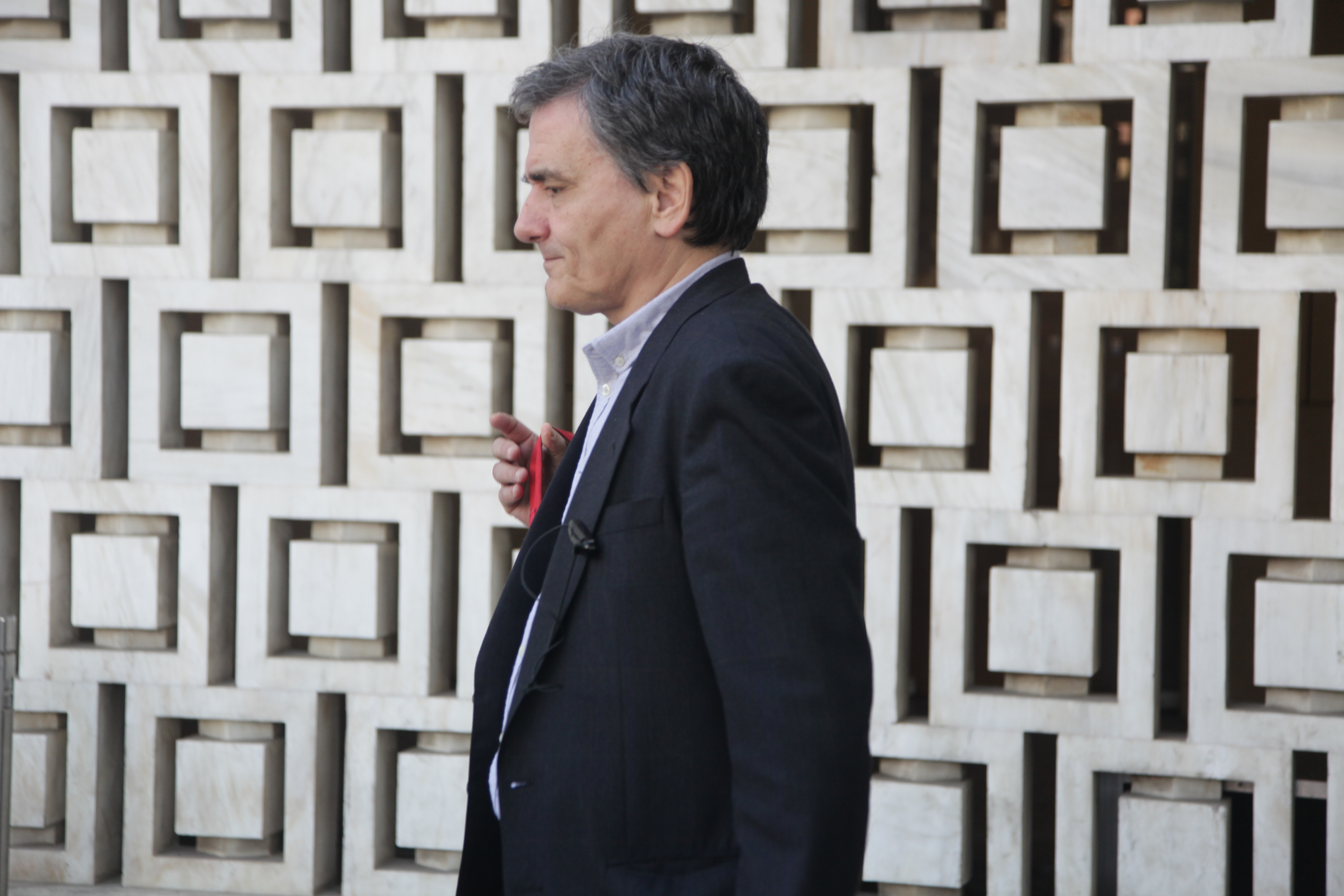 Νέος γύρος διαπραγμάτευσης μεταξύ κυβέρνησης και δανειστών