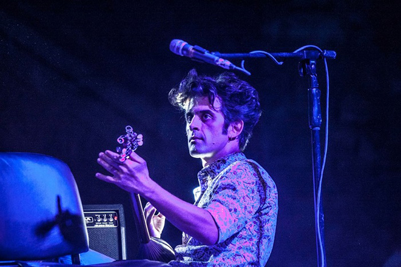 «Έργο είναι η ζωή»: Ακούστε το νέο τραγούδι του Πέτρου Μάλαμα