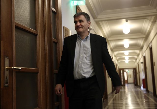 Συναντήσεις Τσακαλώτου με τους πρέσβεις της Βρετανίας και της Ολλανδίας