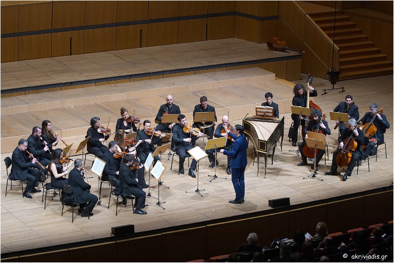 Το χαμόγελο της Τζοκόντας: Από τον Βιβάλντι στον Χατζιδάκι με την Καμεράτα