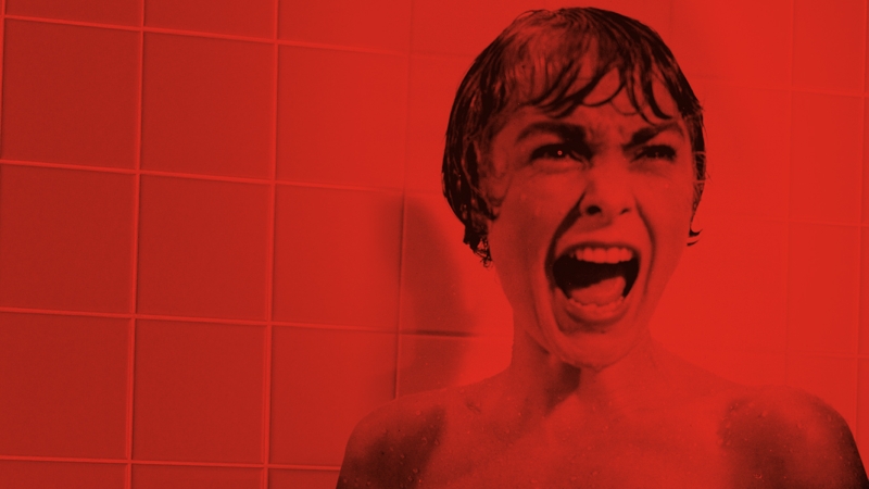 Οι Silent Move και ο Χάρης Λαμπράκης «πειράζουν» το Ψυχώ του Χίτσκοκ