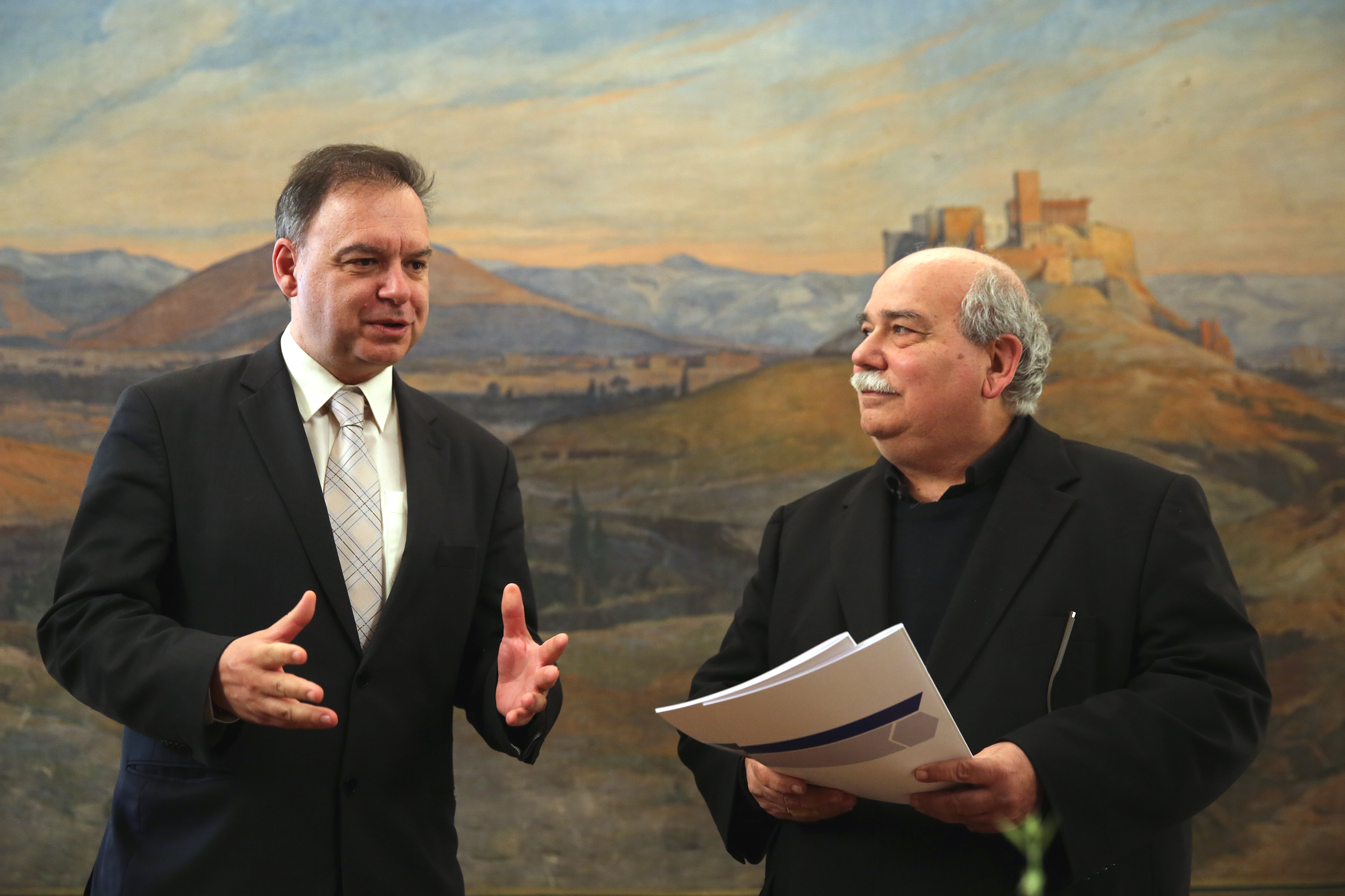 Γραφείο Προϋπολογισμού: Η ανάπτυξη δεν έρχεται αυτόματα